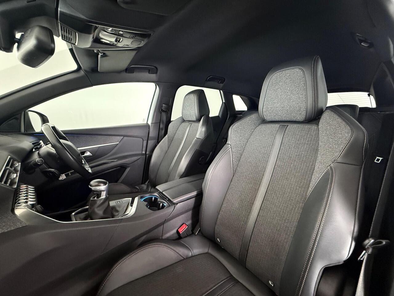 Peugeot 3008 thumbnail Seat Front Passenger