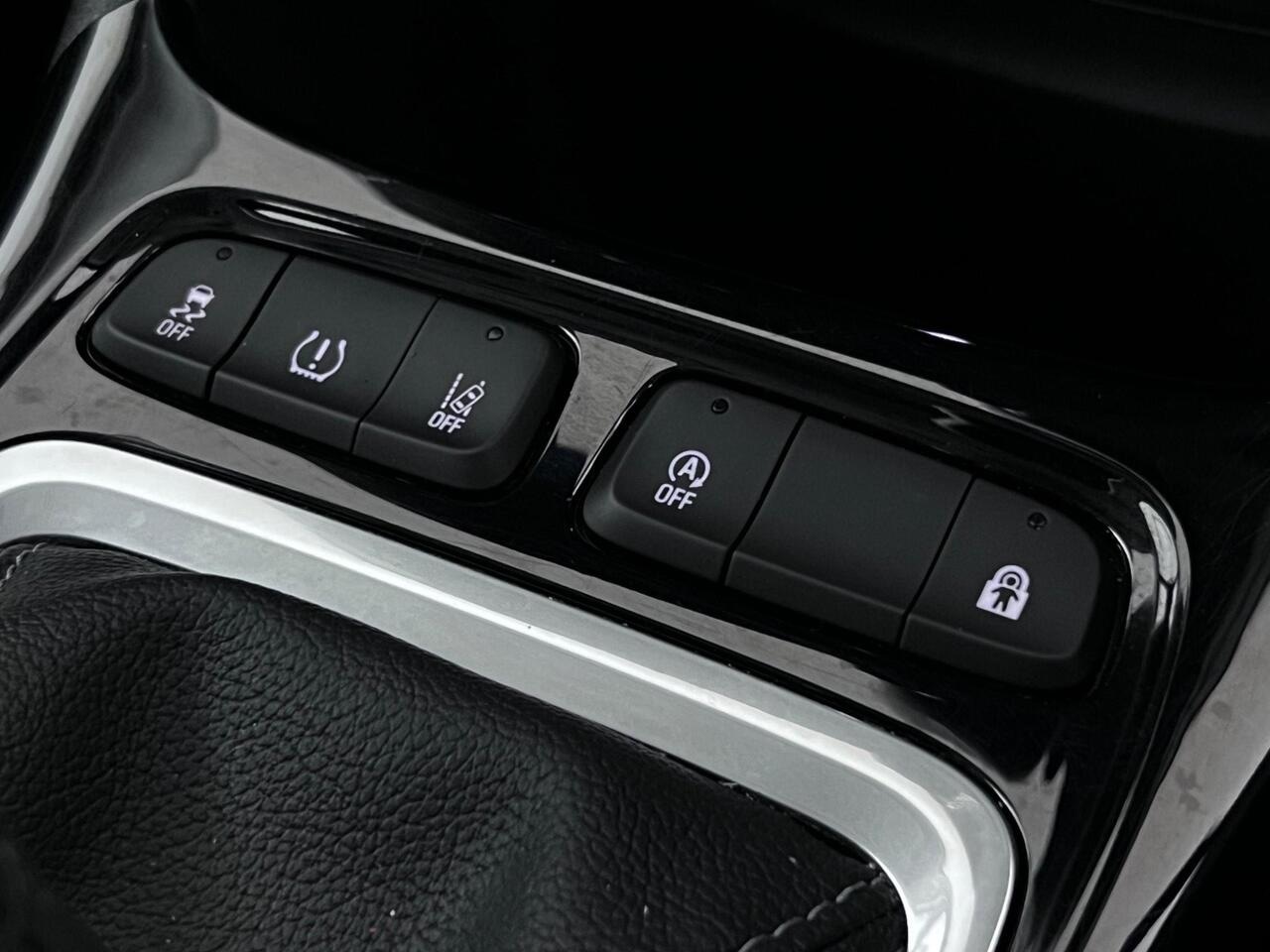 Vauxhall Crossland thumbnail Misc Controls
