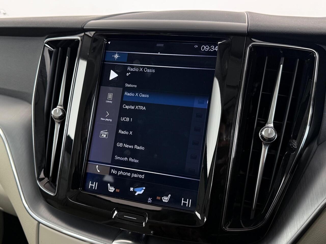 Volvo XC60 thumbnail Infotainment System
