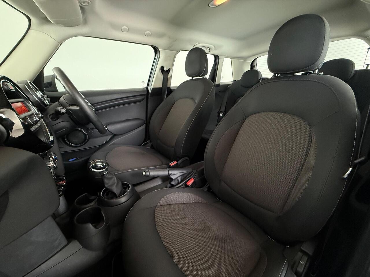 MINI Hatch thumbnail Seat Front Passenger