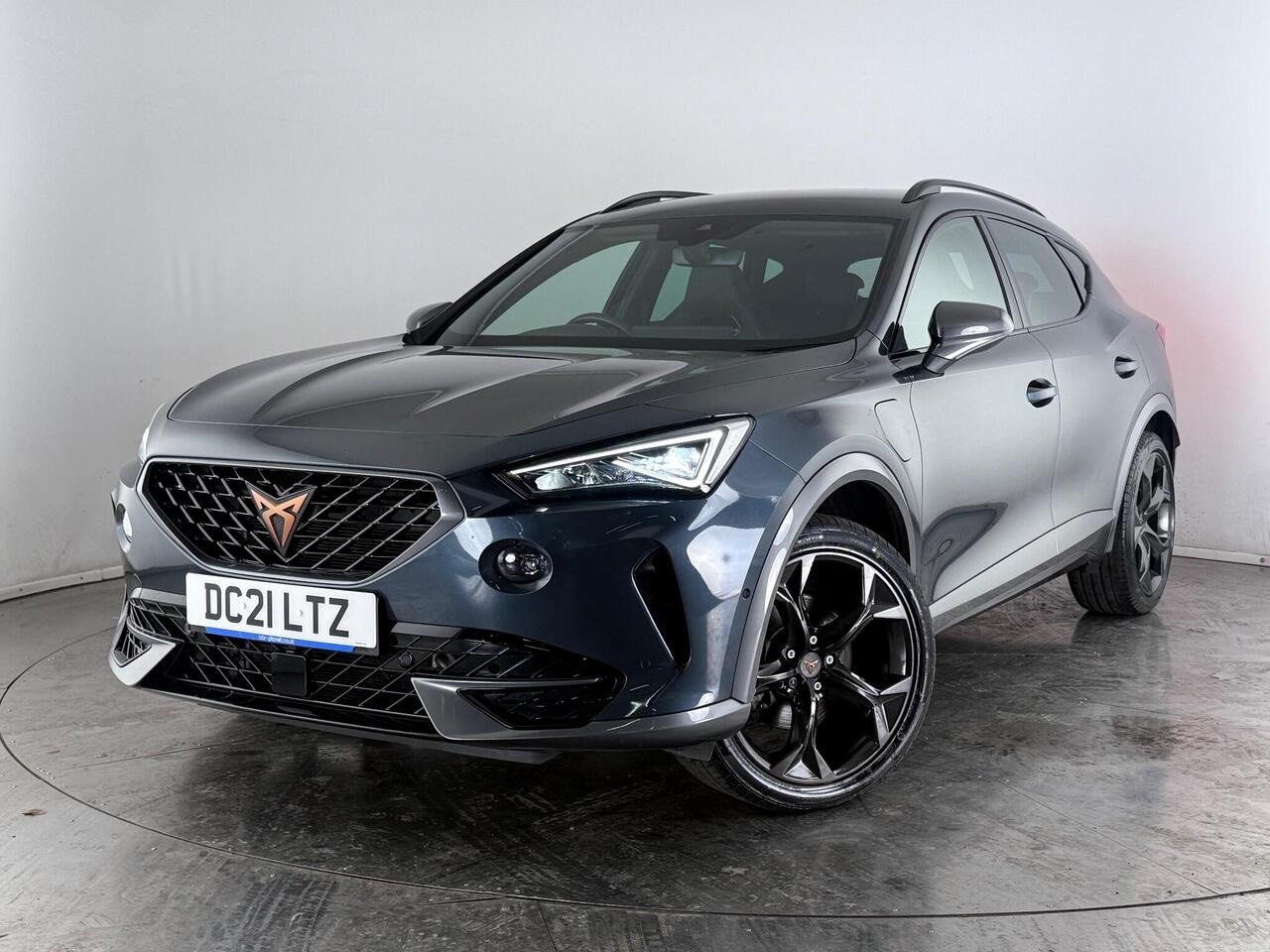 CUPRA Formentor thumbnail Front Left