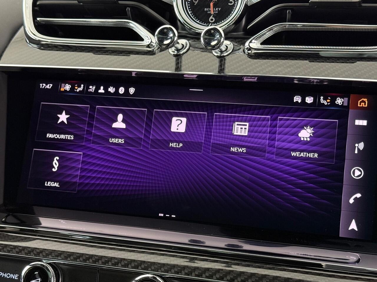 Bentley Bentayga thumbnail Infotainment System