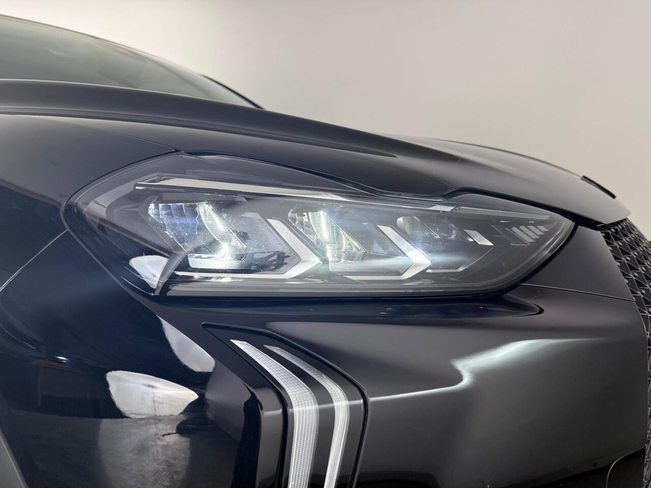 DS AUTOMOBILES DS 3 thumbnail Lights Front