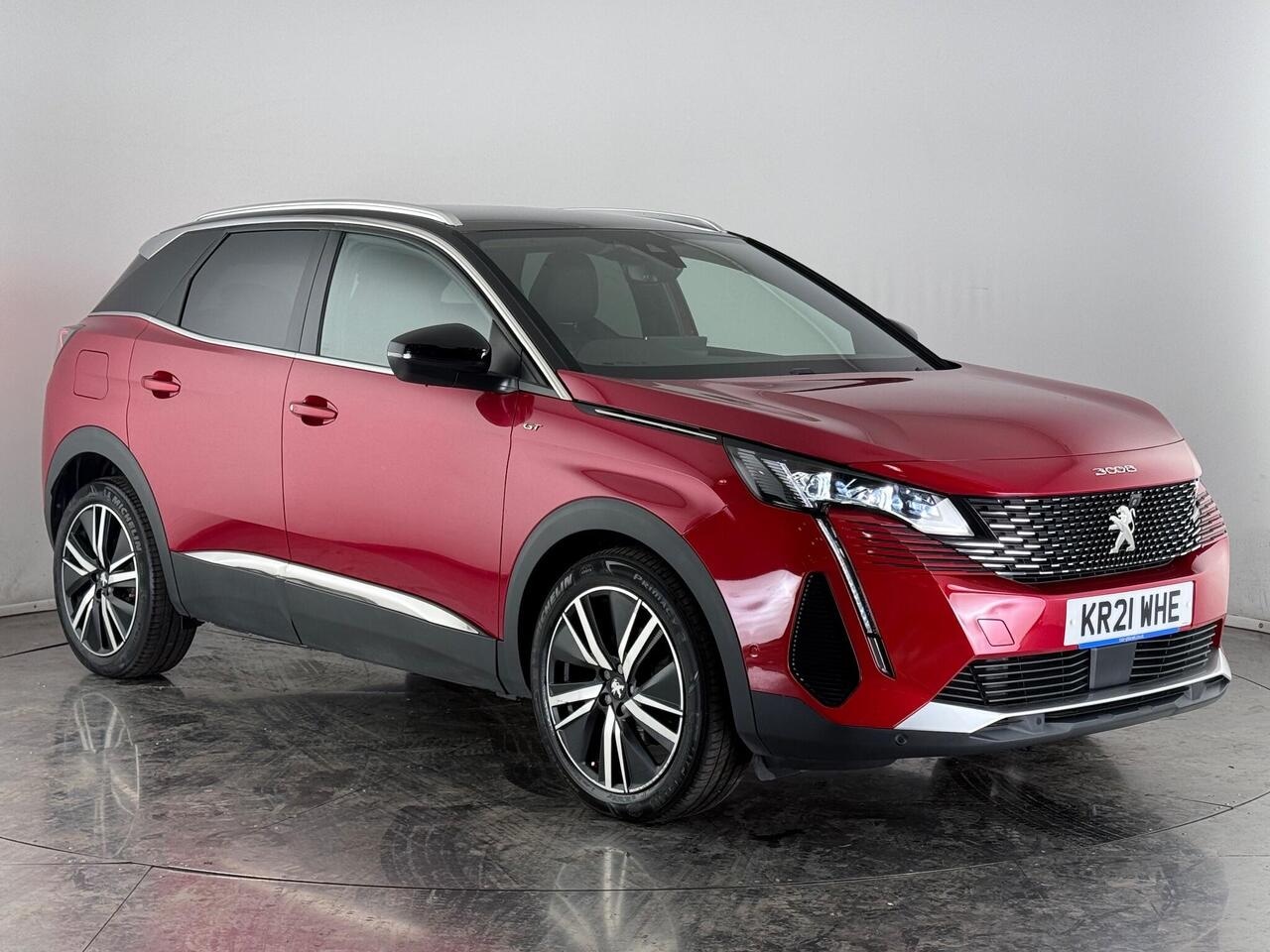 Peugeot 3008 thumbnail Front Right