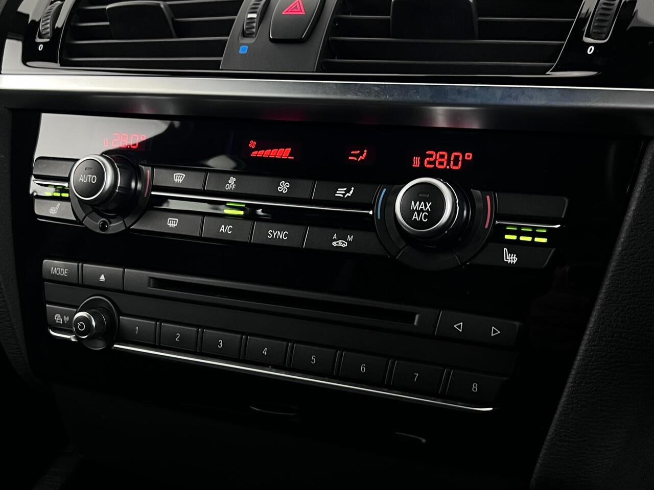 BMW X3 thumbnail Infotainment System