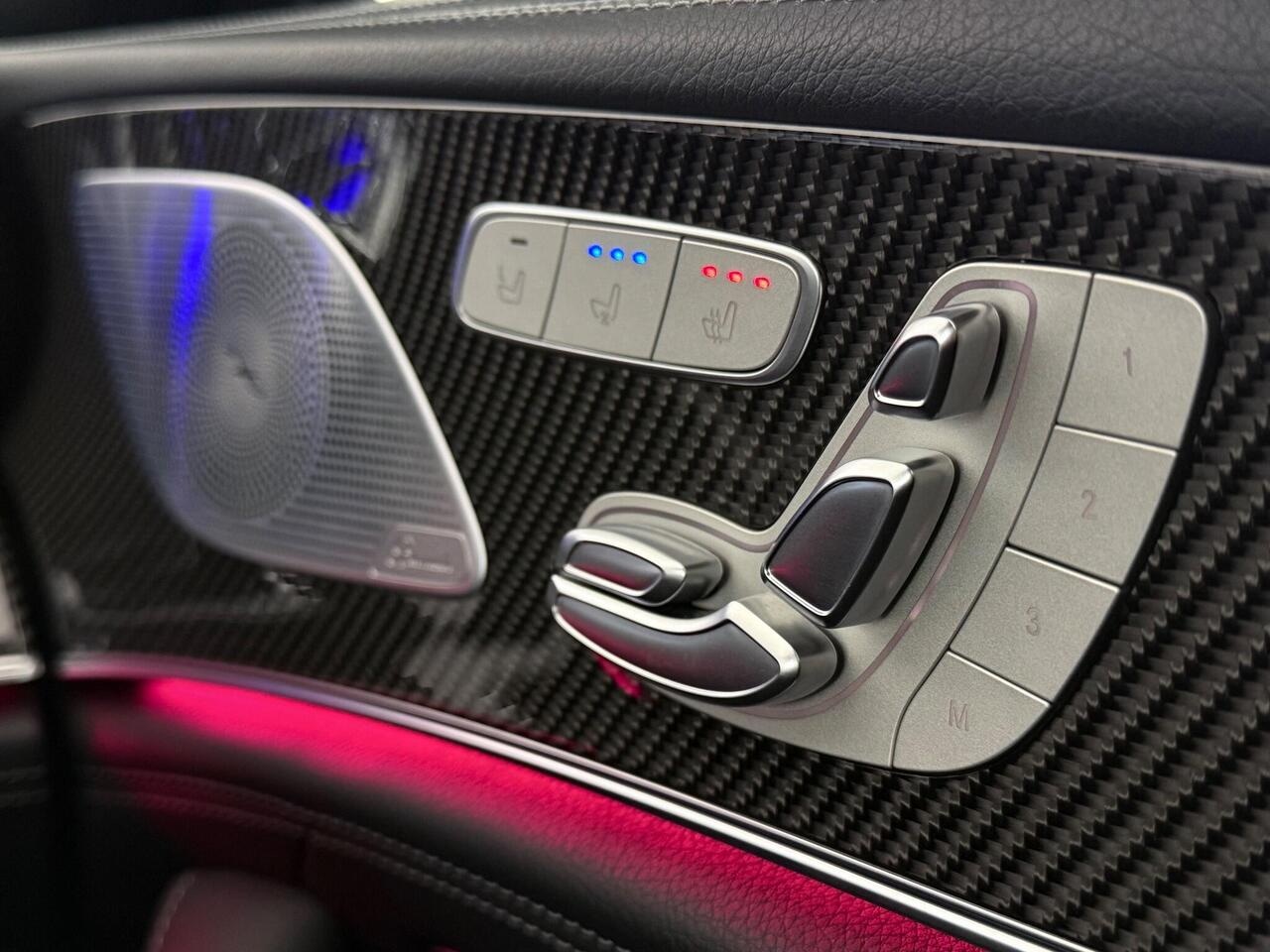 Mercedes-Benz AMG GT thumbnail Misc Controls