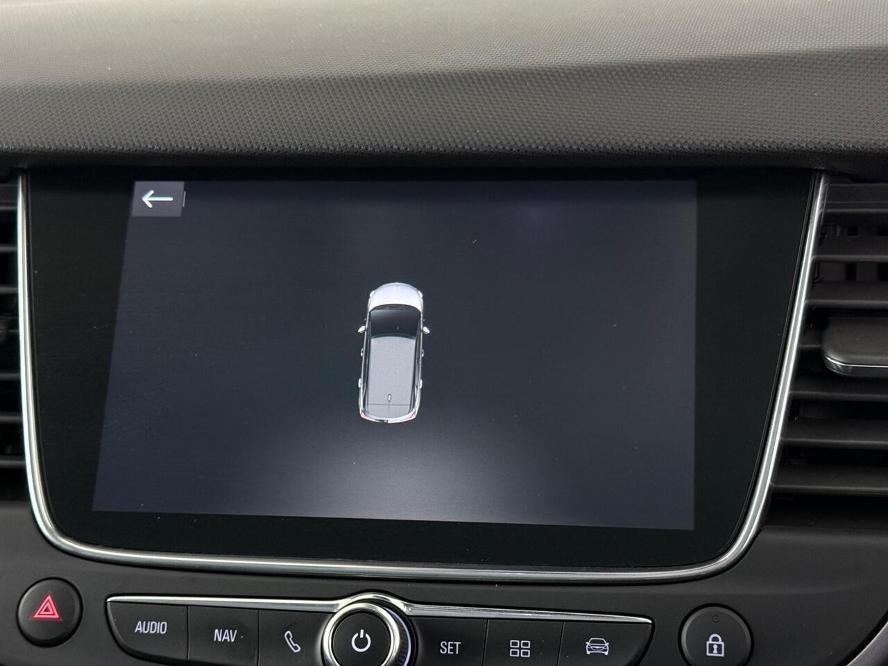 Vauxhall Crossland X thumbnail Infotainment System