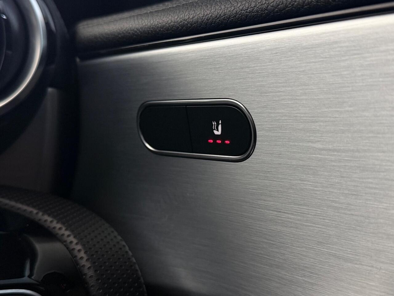 Mercedes-Benz A Class thumbnail Misc Controls