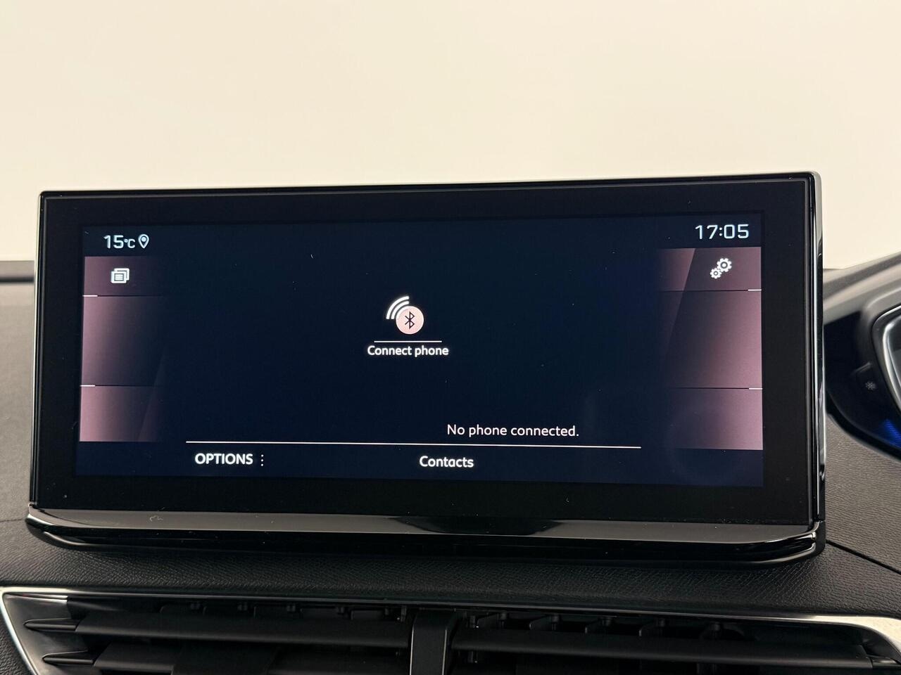 Peugeot 3008 thumbnail Infotainment System