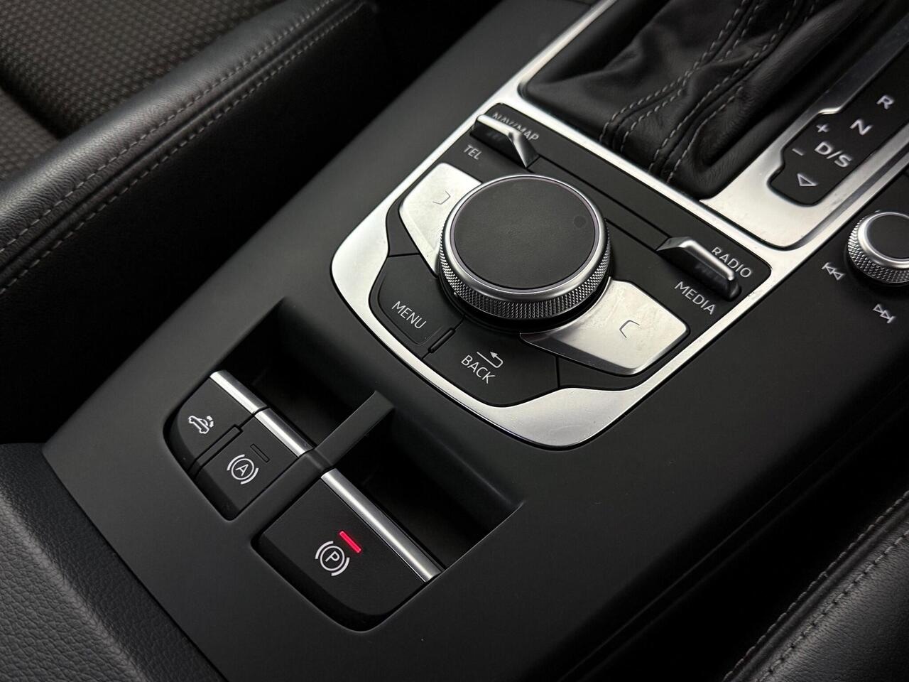 Audi A3 Cabriolet thumbnail Misc Controls