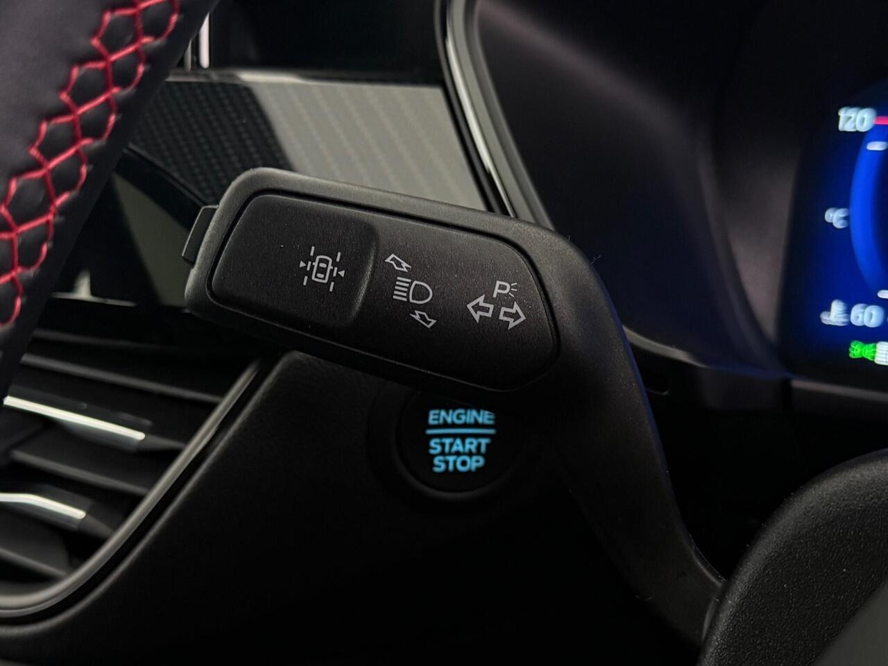 Ford Kuga thumbnail Misc Controls