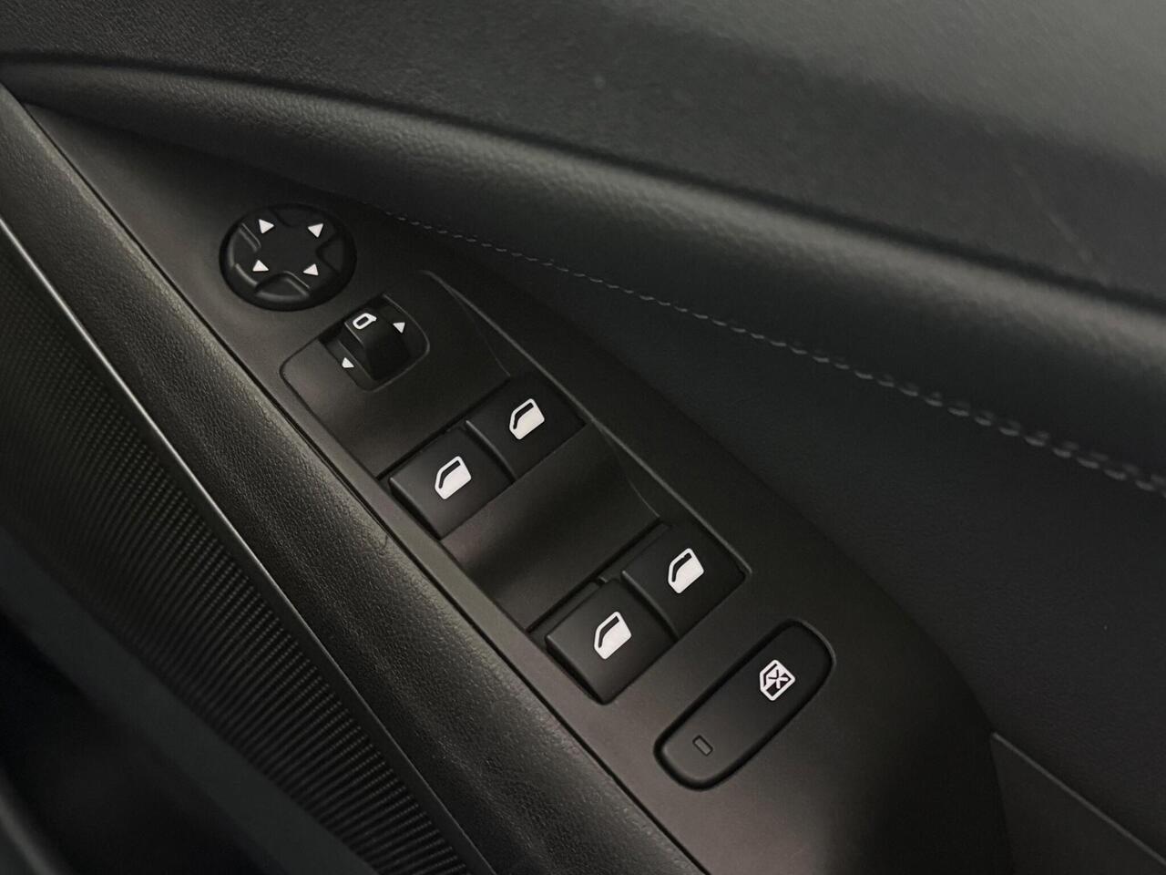 Vauxhall Crossland thumbnail Misc Controls