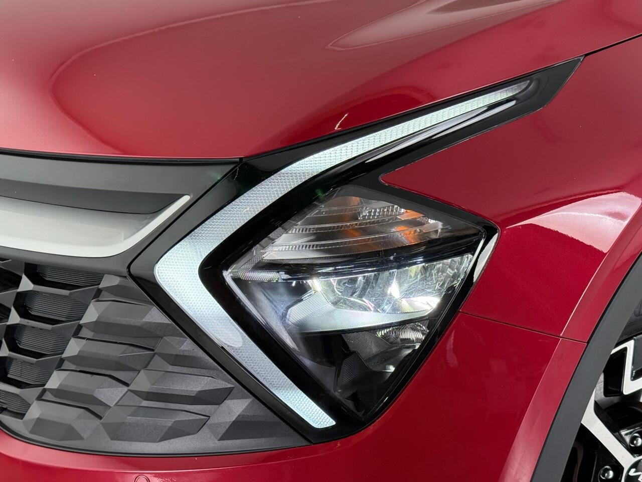 Kia Sportage thumbnail Lights Front