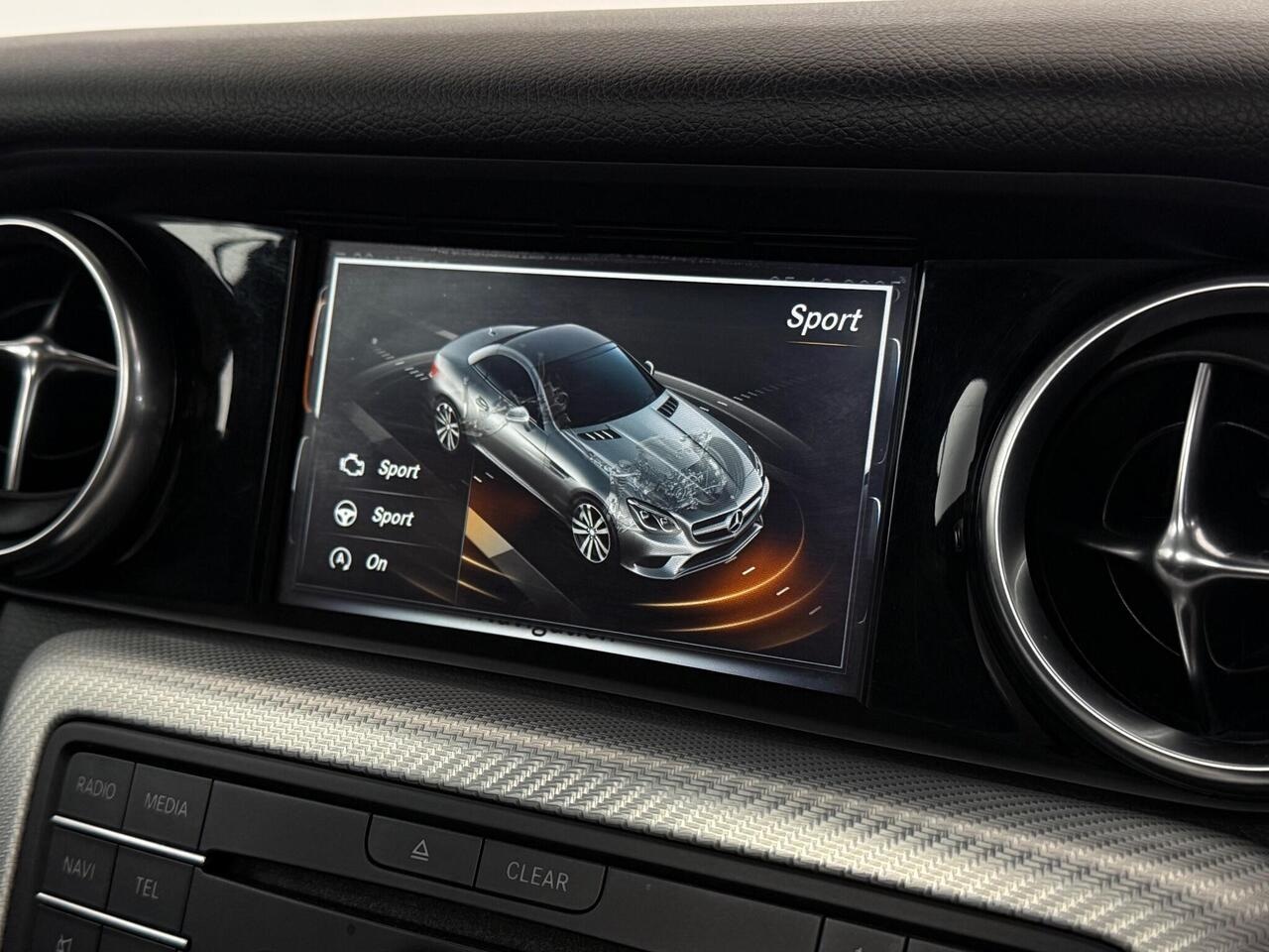 Mercedes-Benz SLC thumbnail Infotainment System