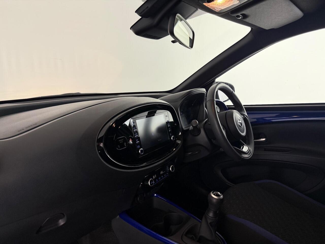 Toyota Aygo X thumbnail Interior Front