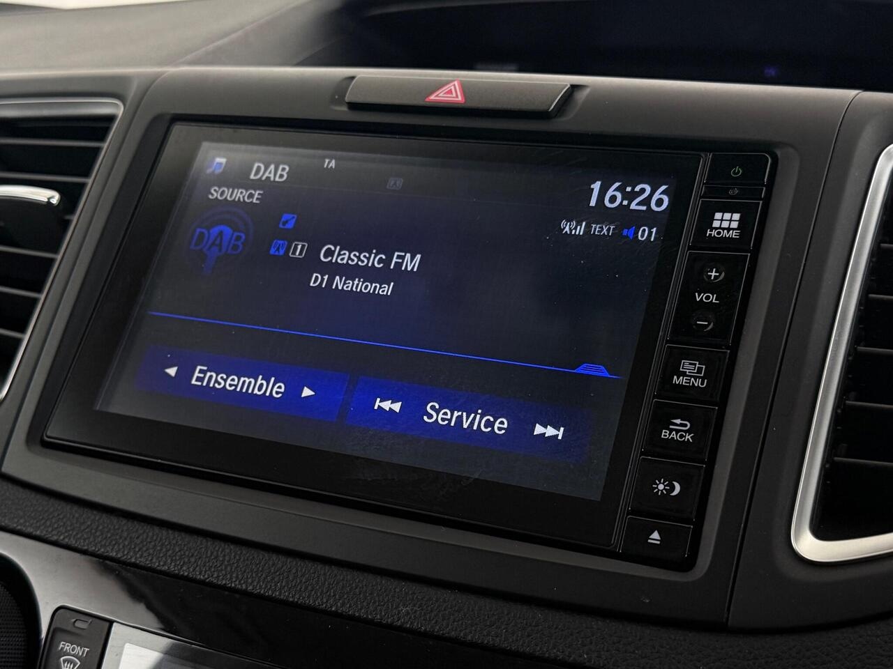 Honda CR-V thumbnail Infotainment System
