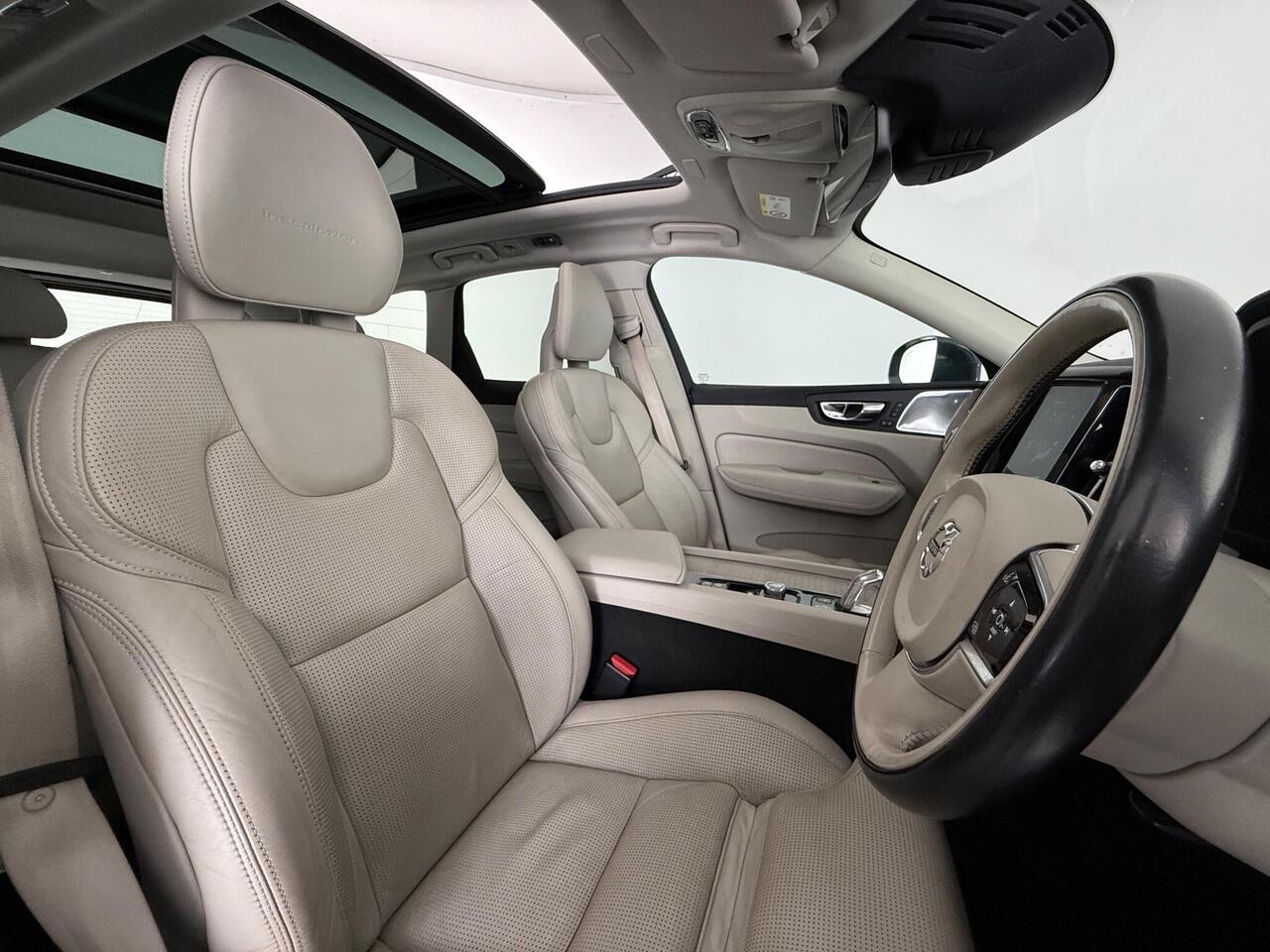 Volvo XC60 thumbnail Seat Driver