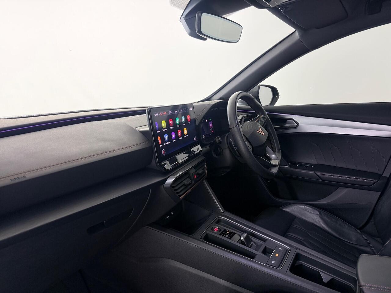 CUPRA Formentor thumbnail Interior Front