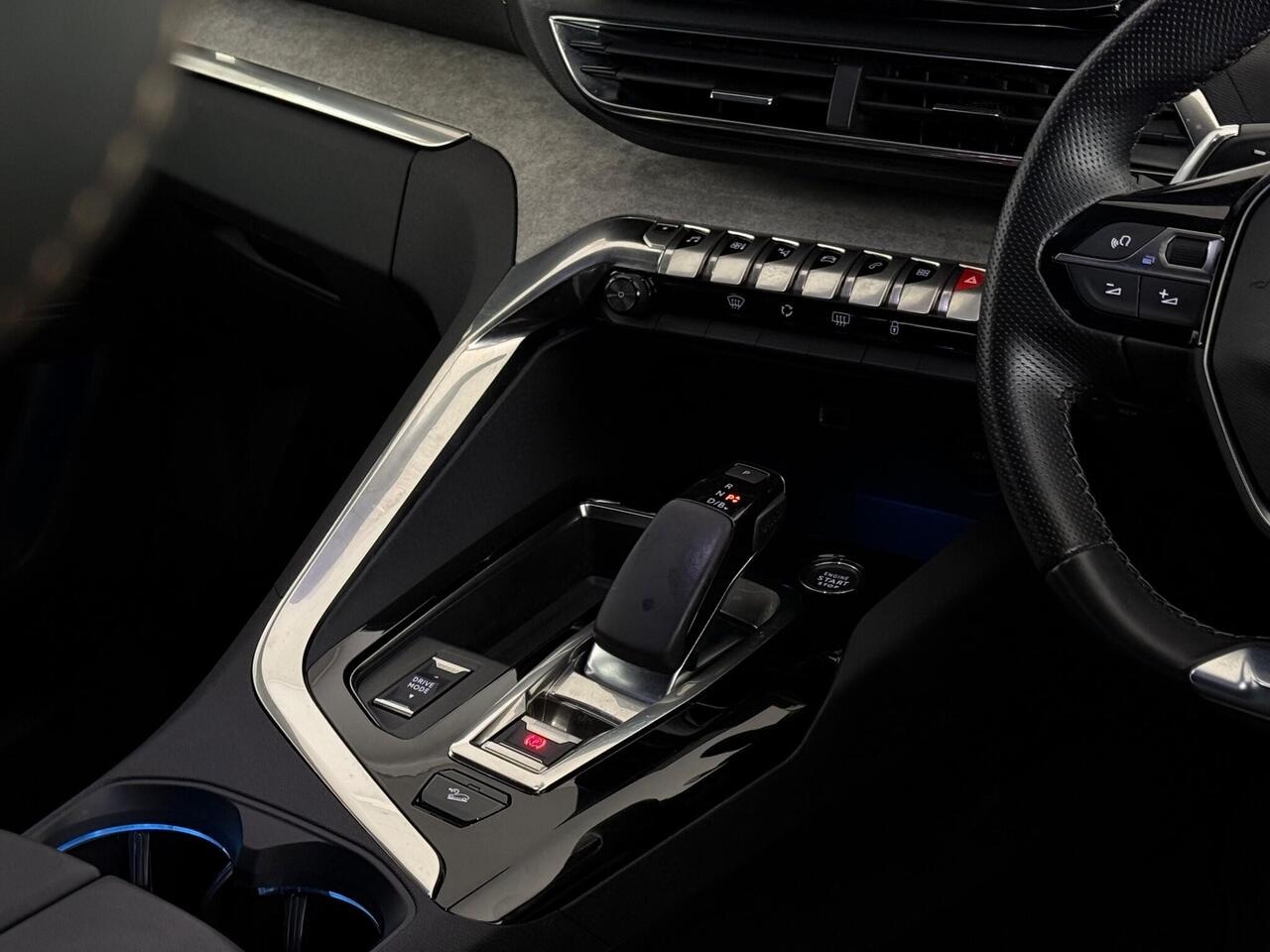 Peugeot 3008 thumbnail Misc Controls