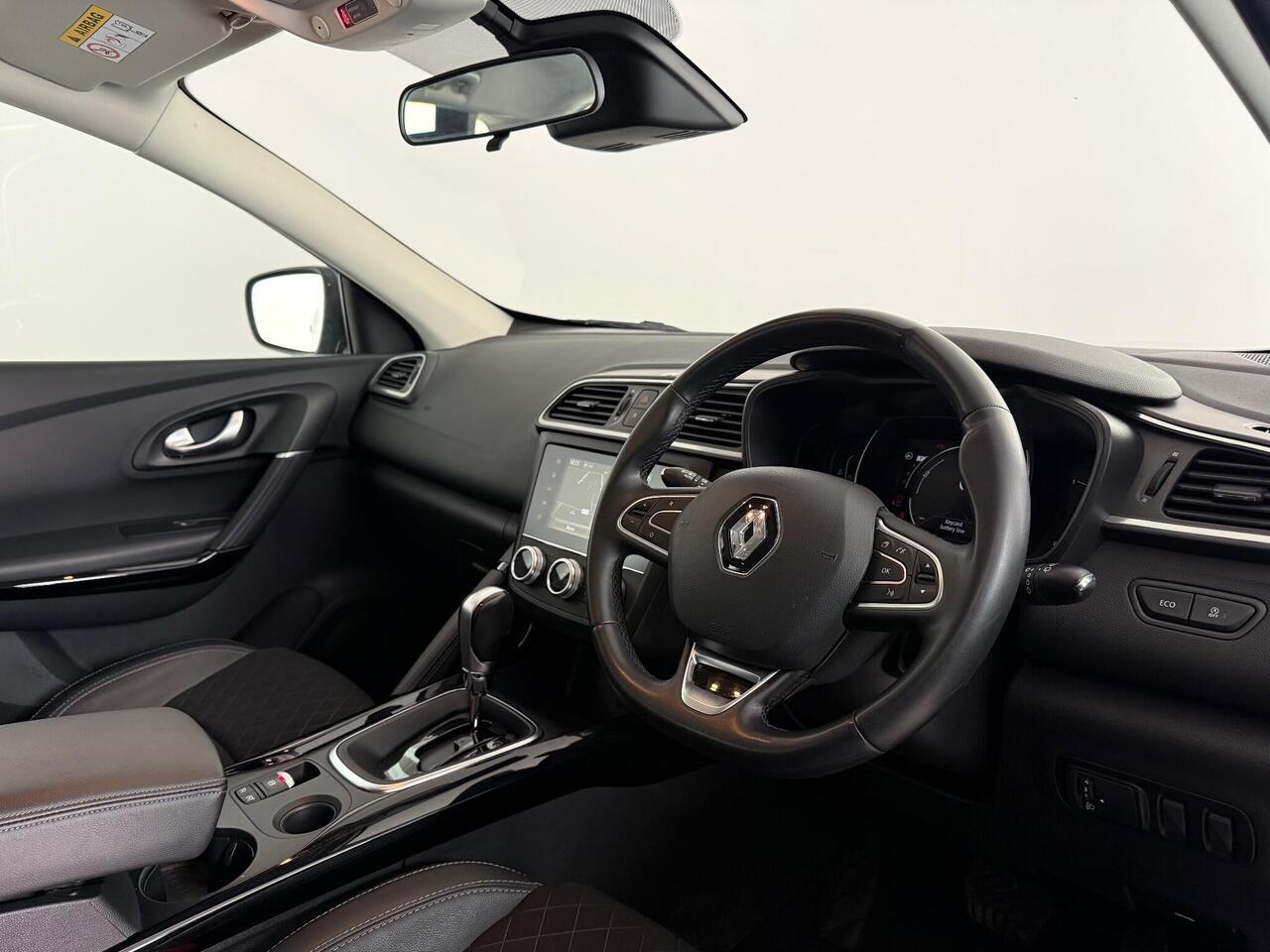 Renault Kadjar thumbnail Interior Front