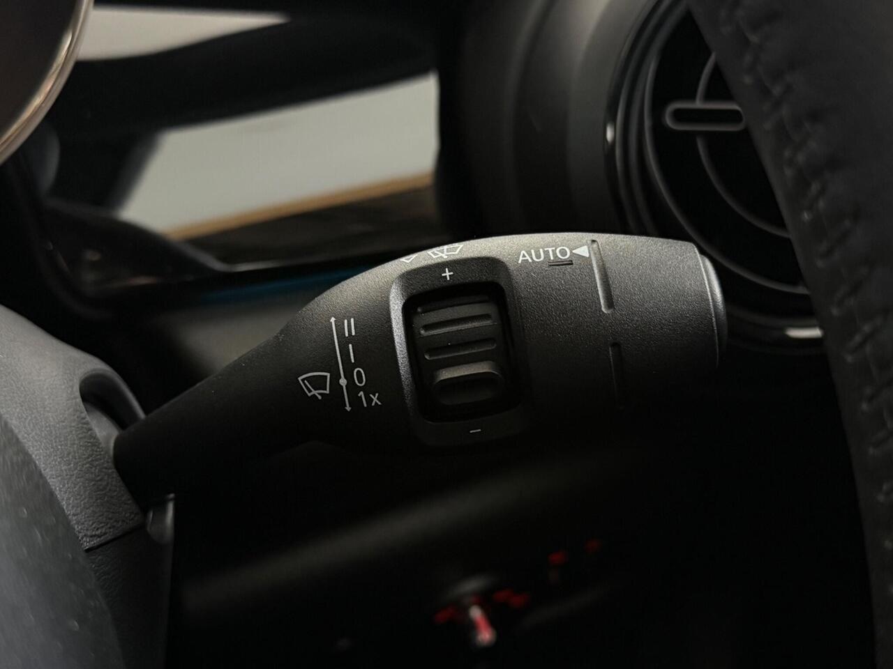 MINI Convertible thumbnail Misc Controls