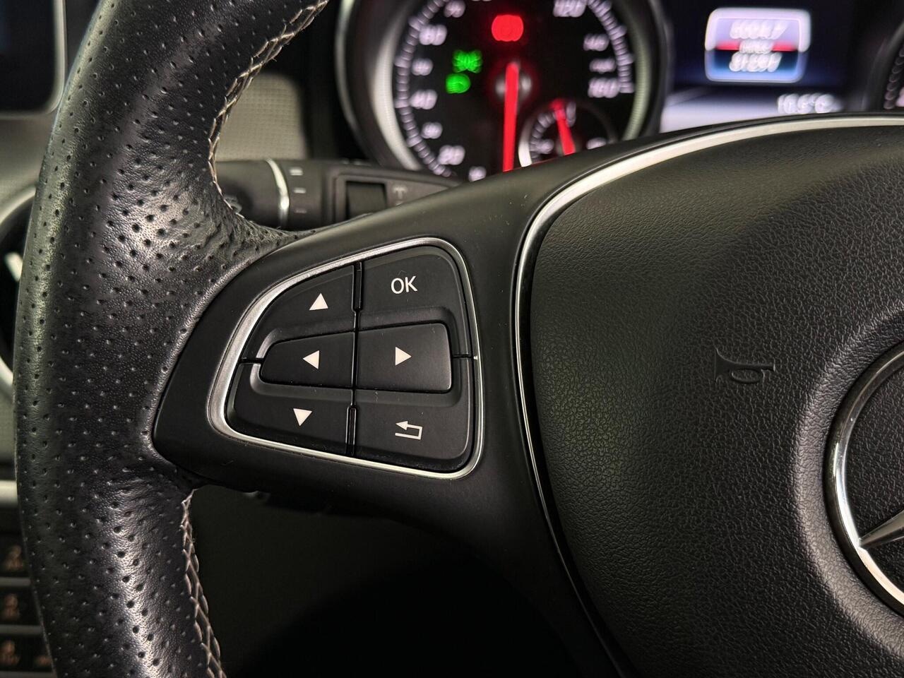 Mercedes-Benz GLA thumbnail Misc Controls