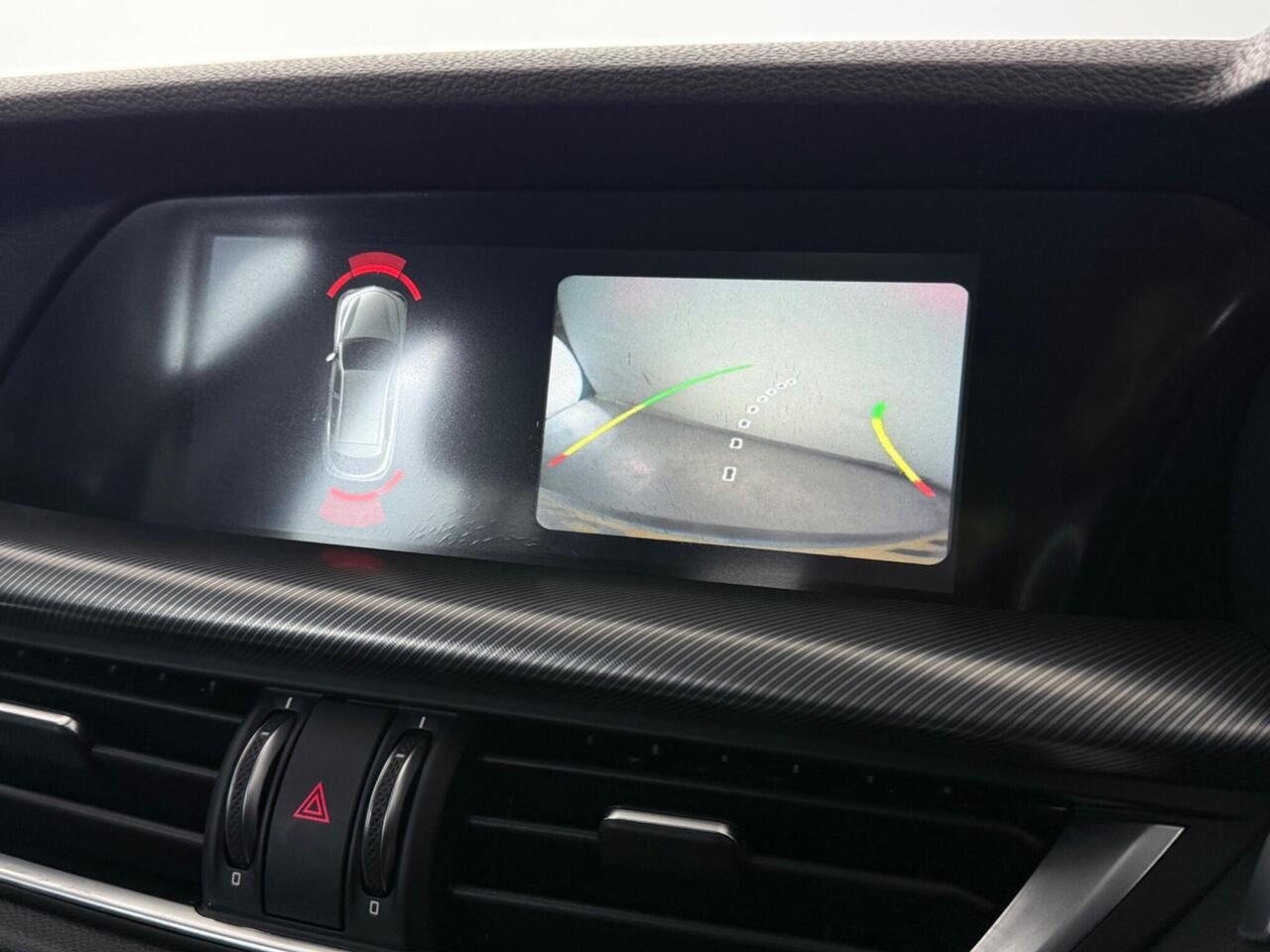 Alfa Romeo Stelvio thumbnail Infotainment System