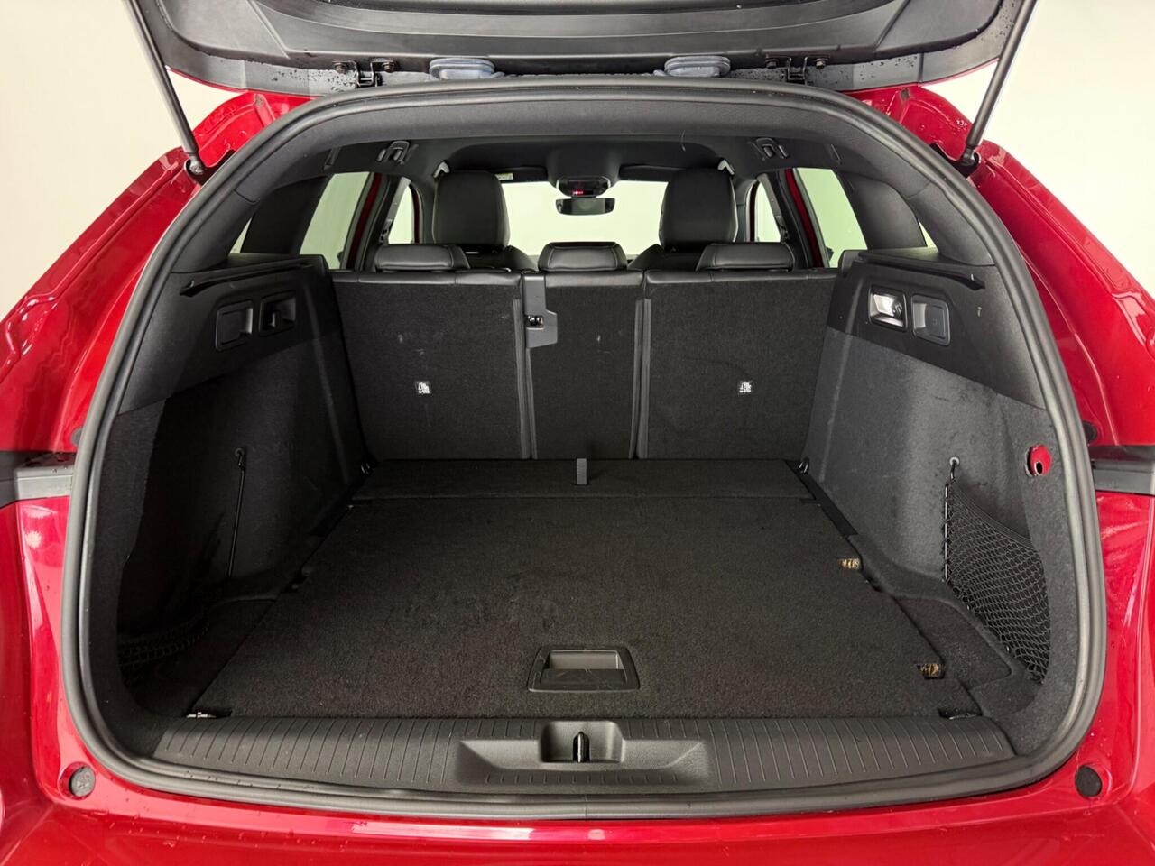 Vauxhall Astra thumbnail Boot