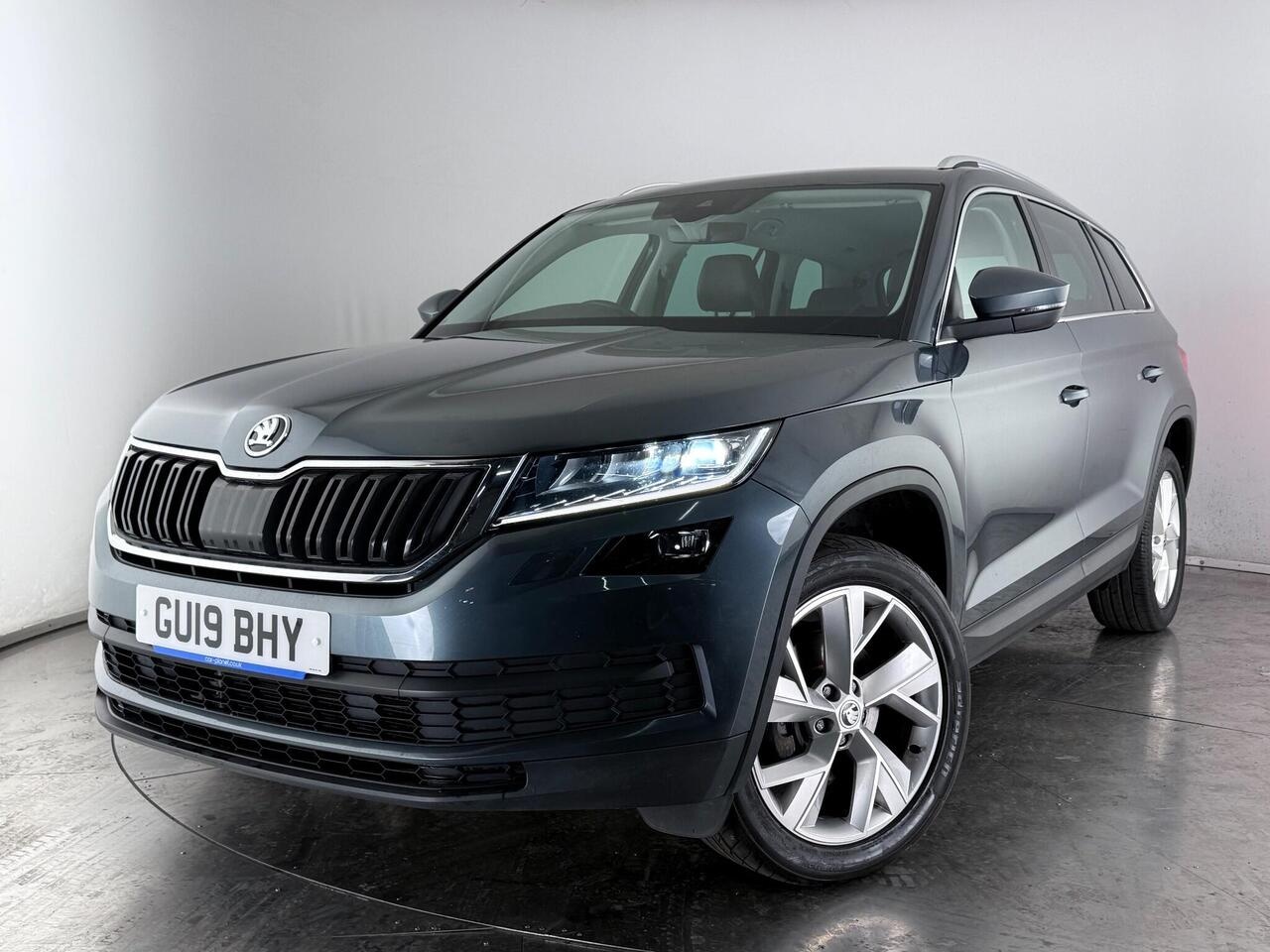Skoda Kodiaq thumbnail Front Left