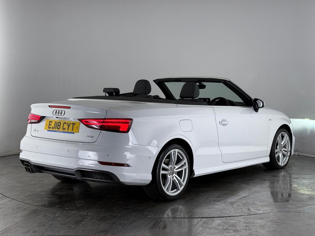 Audi A3 Cabriolet thumbnail Rear Right
