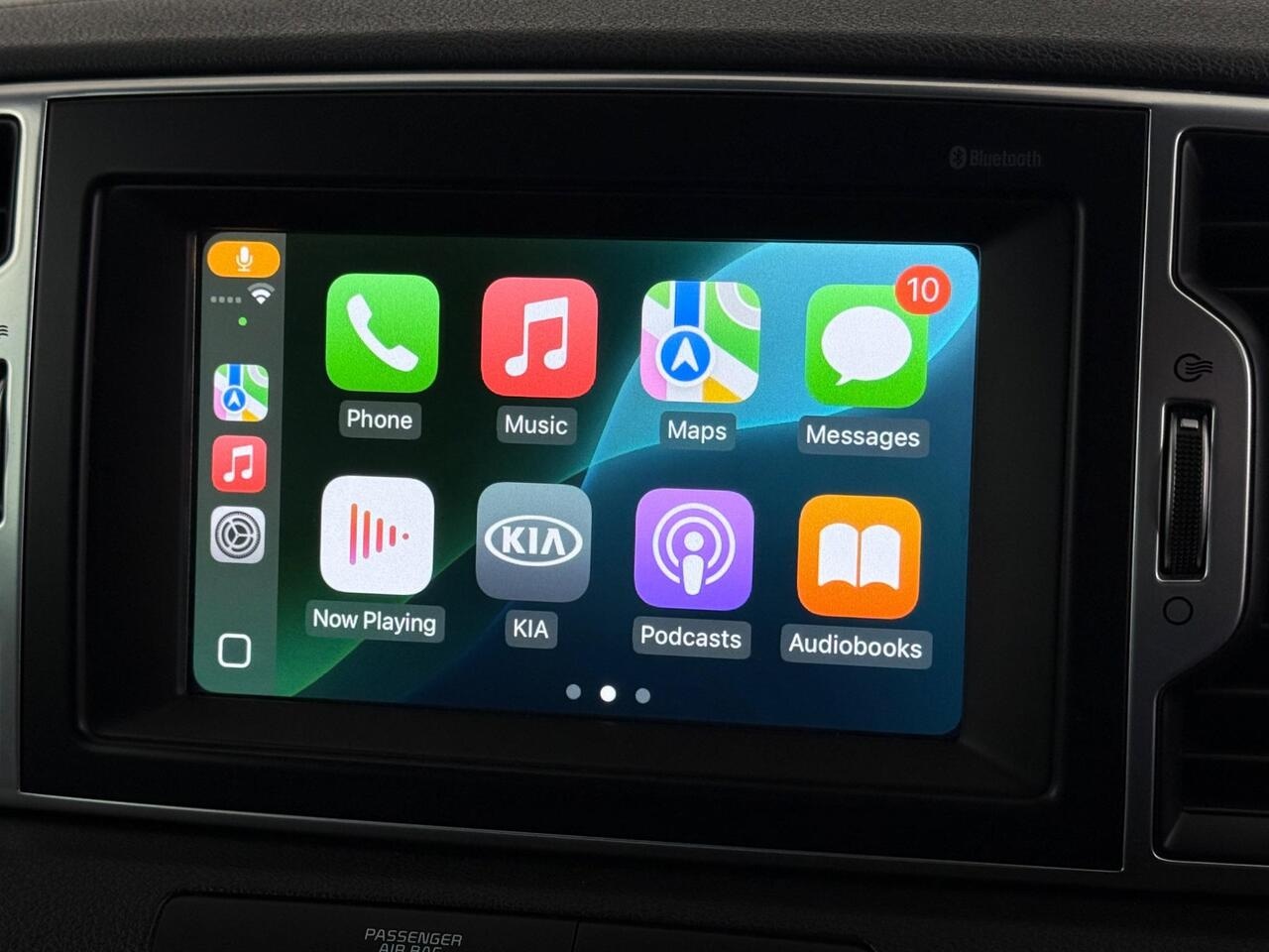 Kia Sportage thumbnail Infotainment System