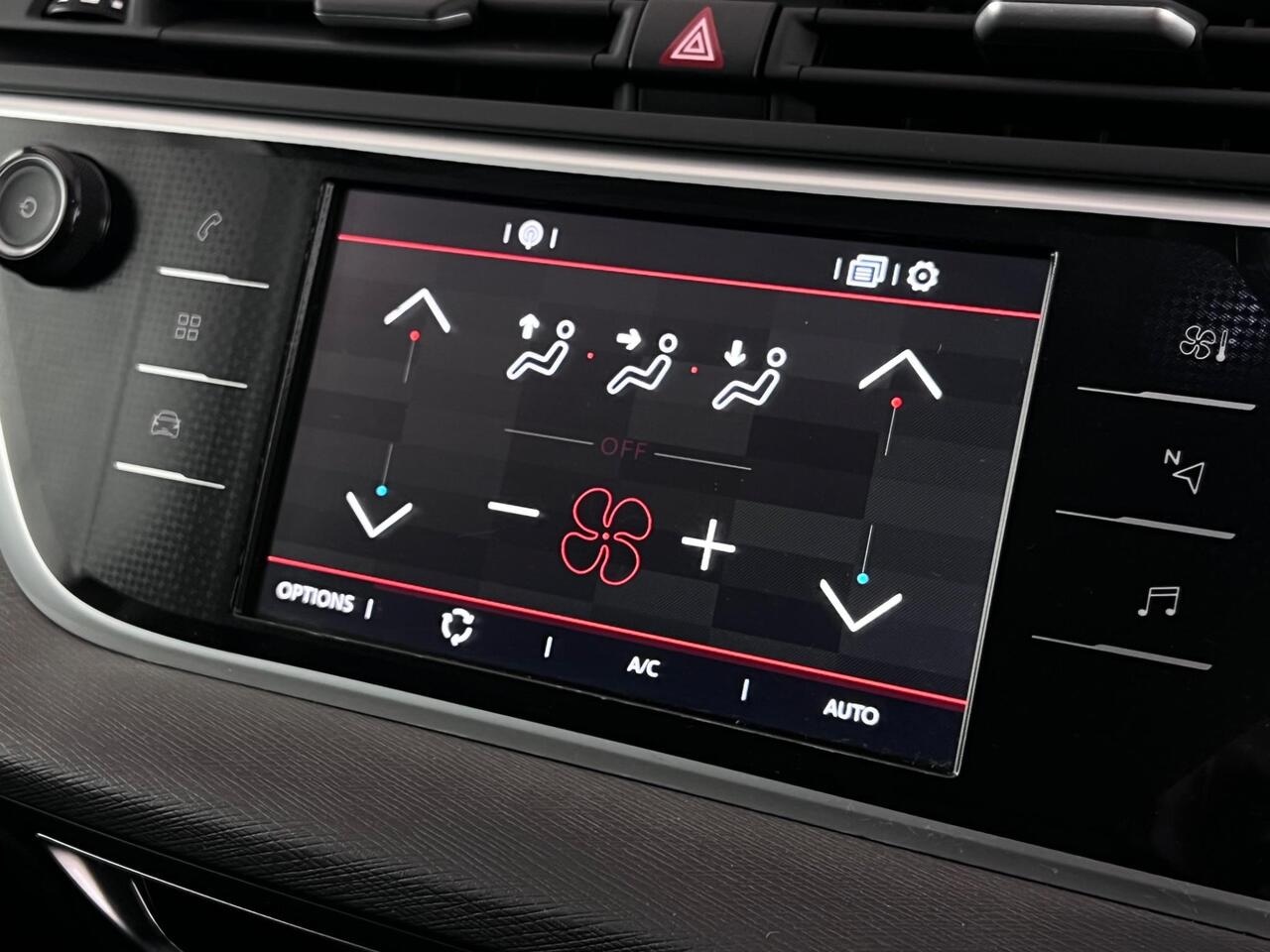 Citroen Grand C4 SpaceTourer thumbnail Misc Controls