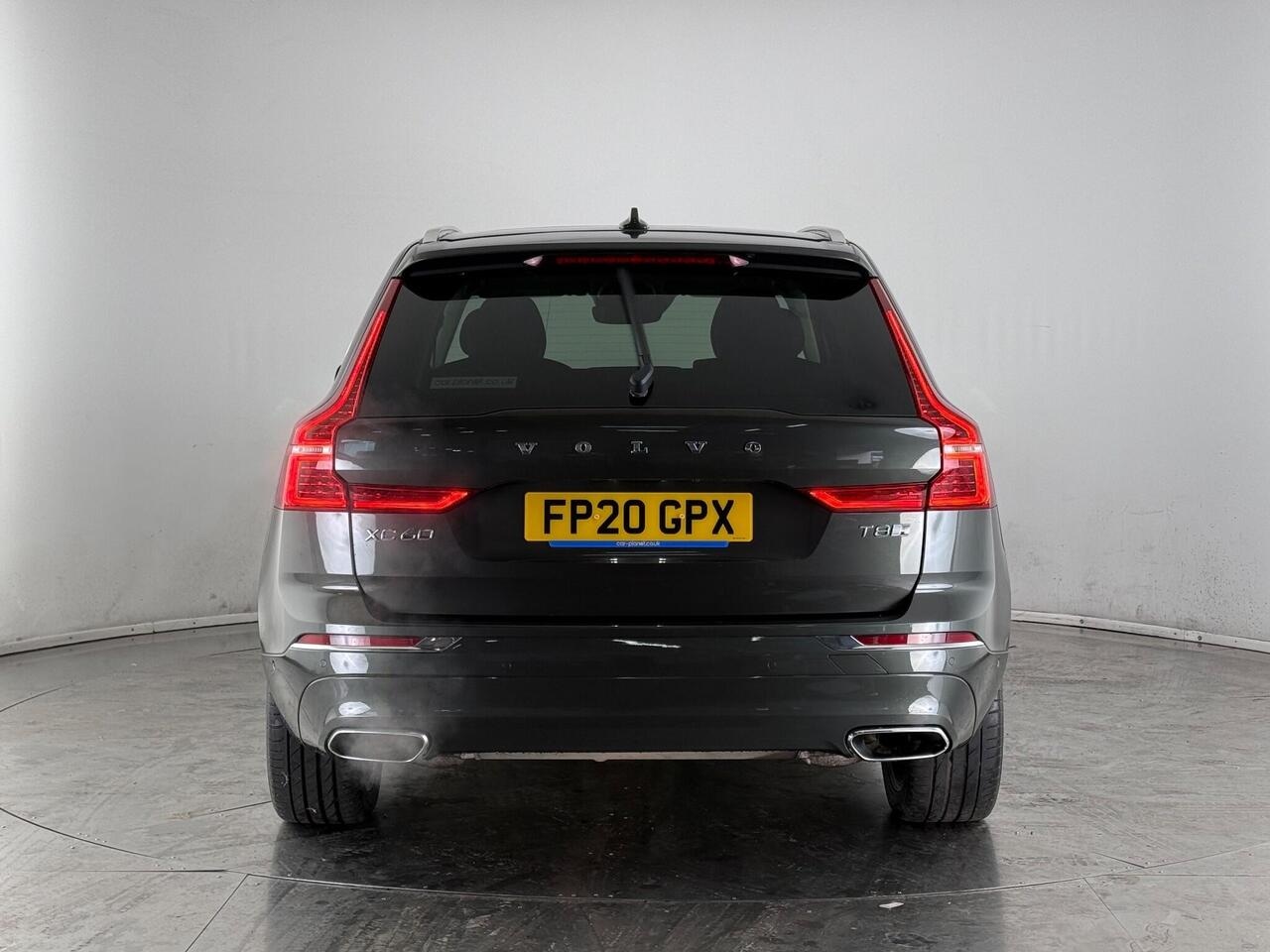 Volvo XC60 thumbnail Rear