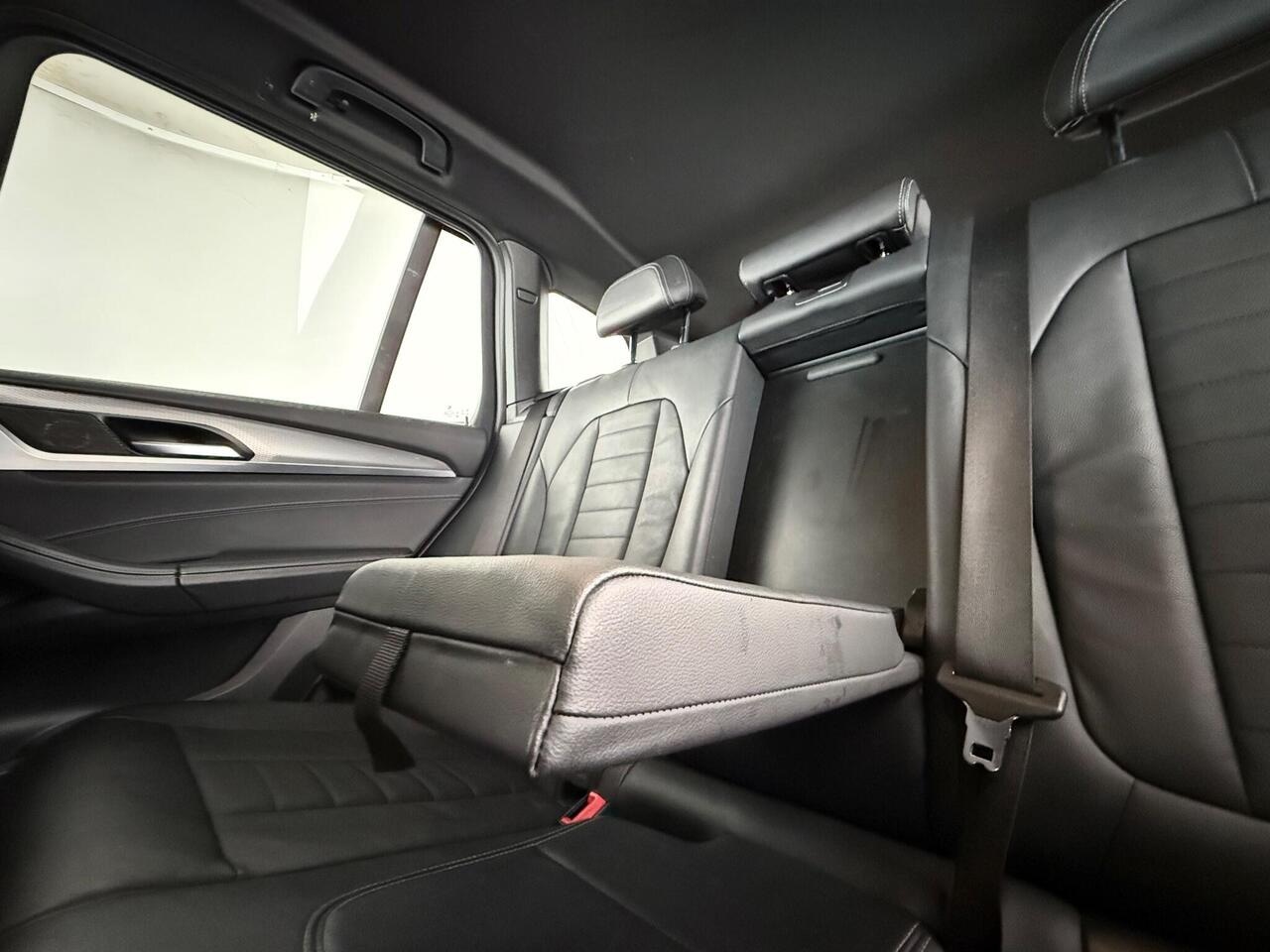 BMW X3 thumbnail Seats Rear