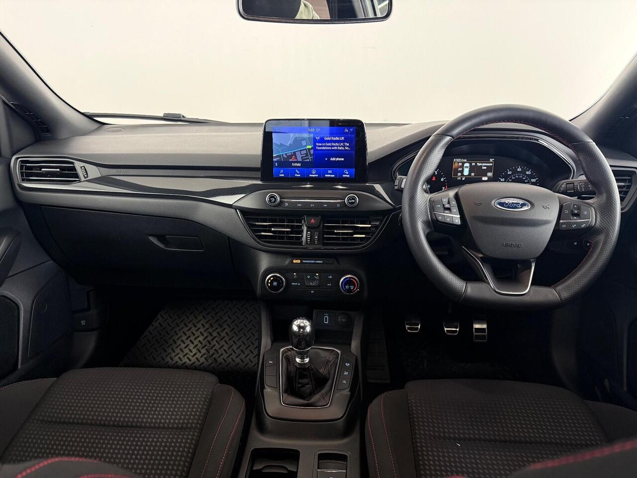 Ford Focus thumbnail Interior Front