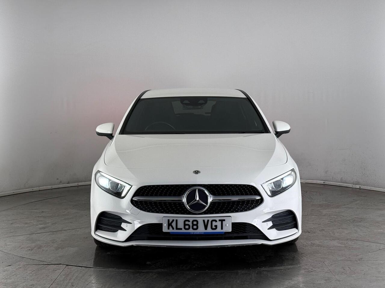 Mercedes-Benz A Class thumbnail Front
