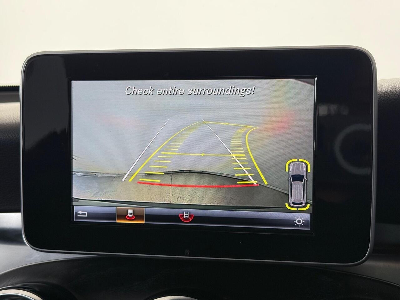 Mercedes-Benz GLC thumbnail Infotainment System