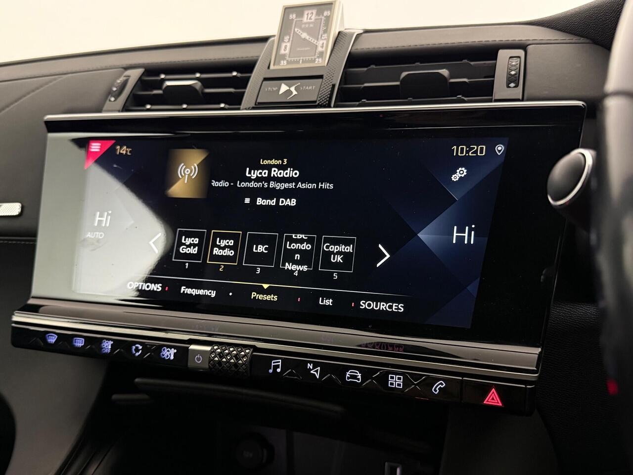 DS AUTOMOBILES DS 7 CROSSBACK thumbnail Infotainment System