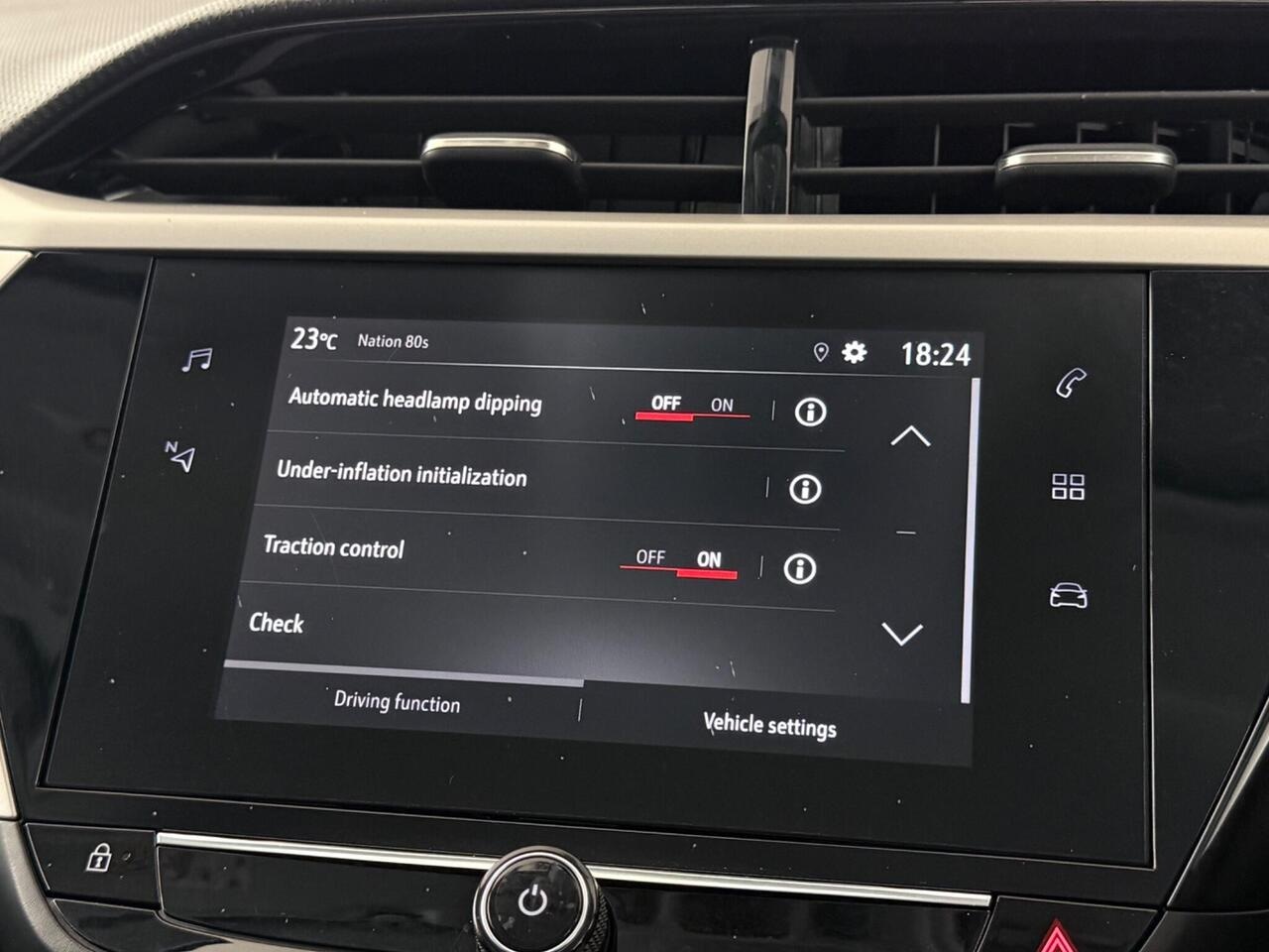 Vauxhall Corsa thumbnail Infotainment System