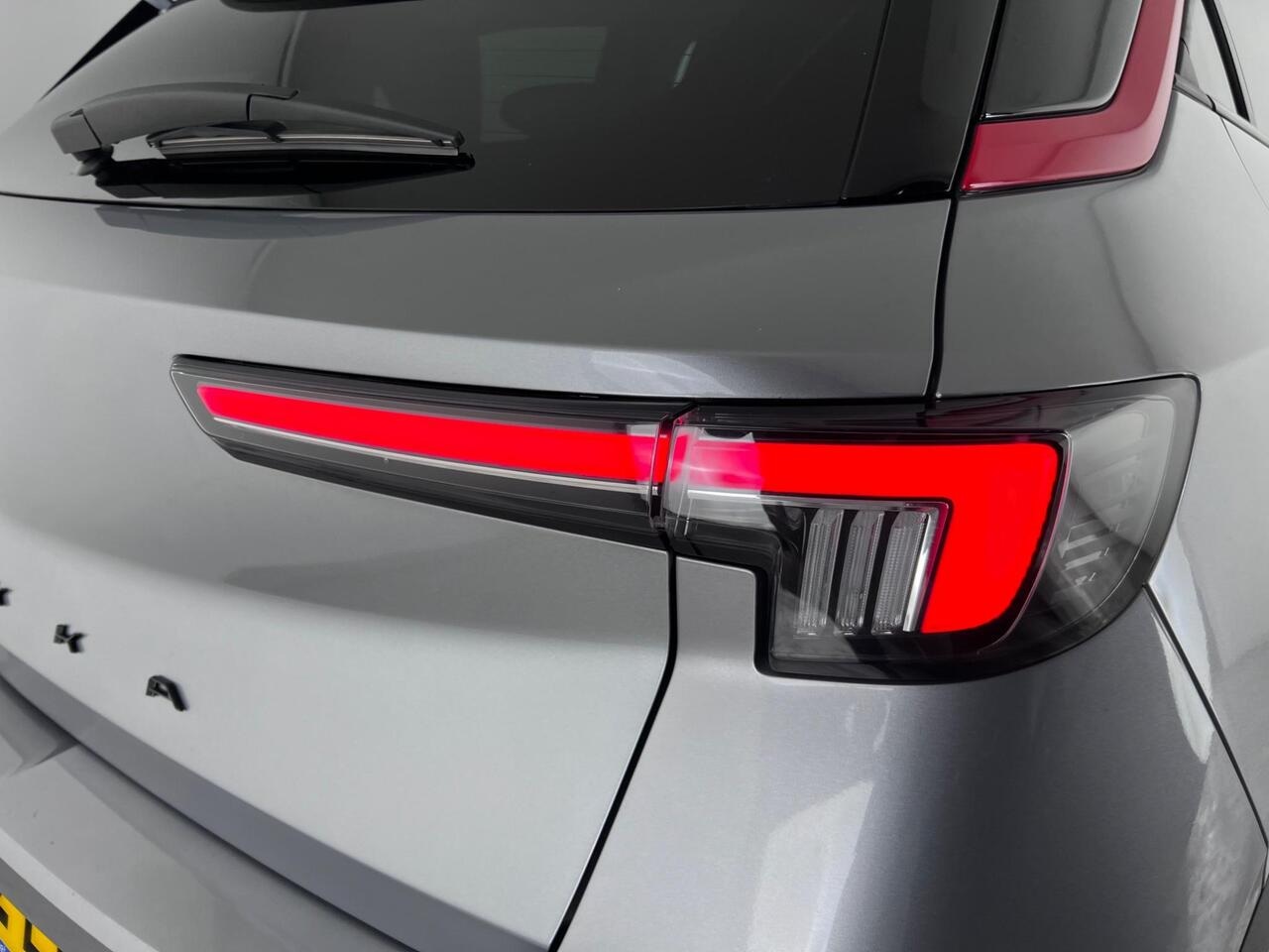 Vauxhall Mokka thumbnail Lights Rear