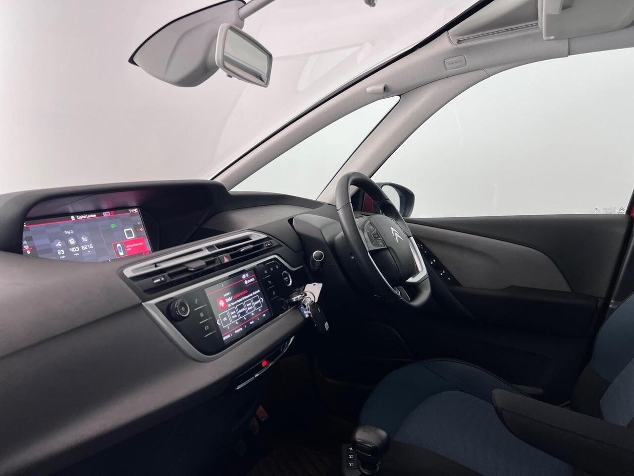 Citroen Grand C4 SpaceTourer thumbnail Interior Front