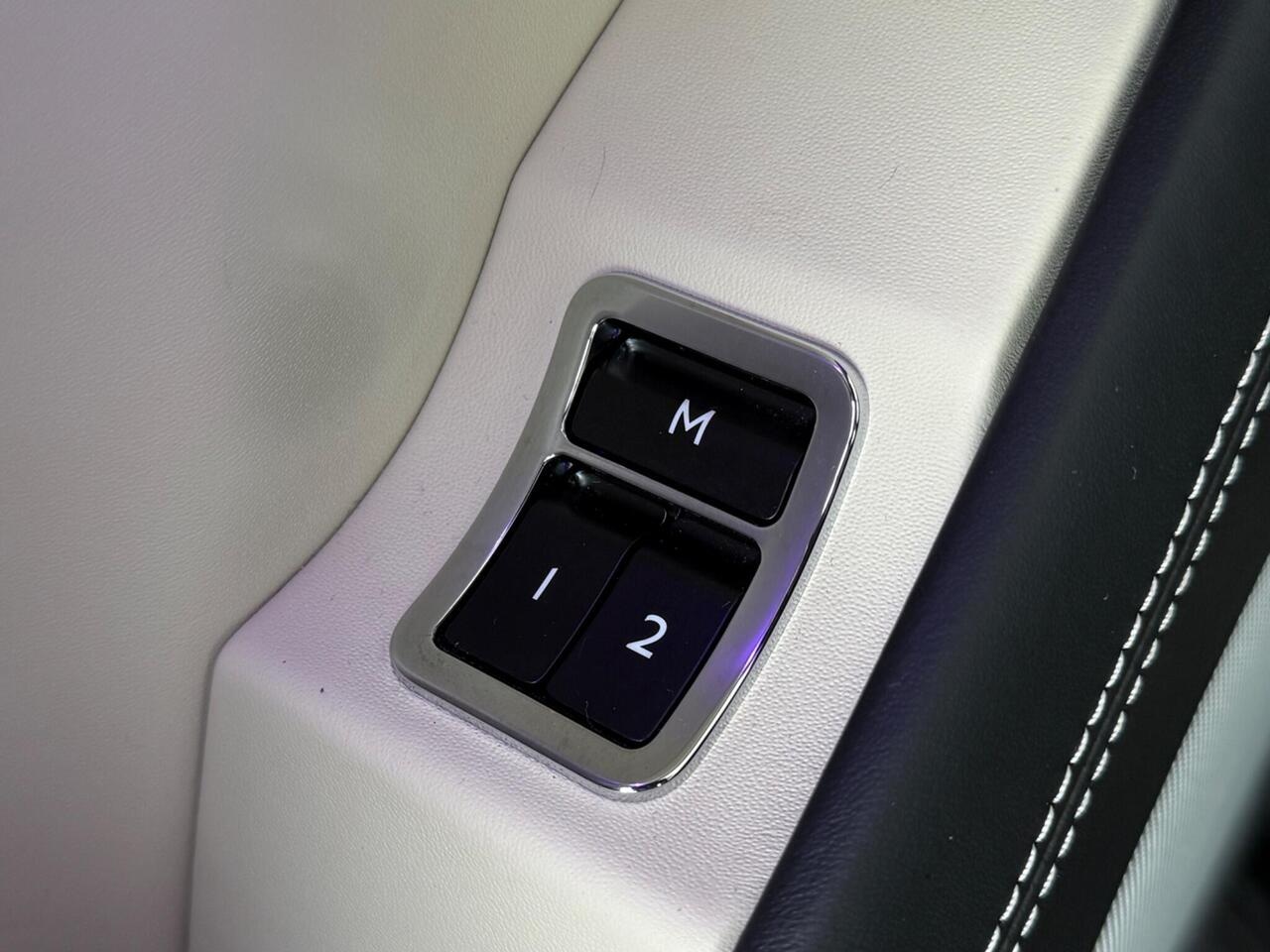 Bentley Bentayga thumbnail Misc Controls