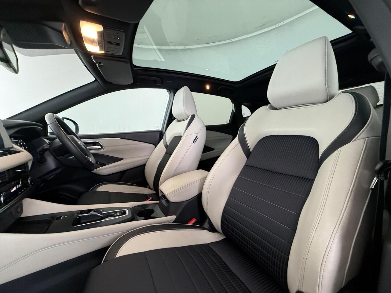 Nissan Qashqai thumbnail Seat Front Passenger