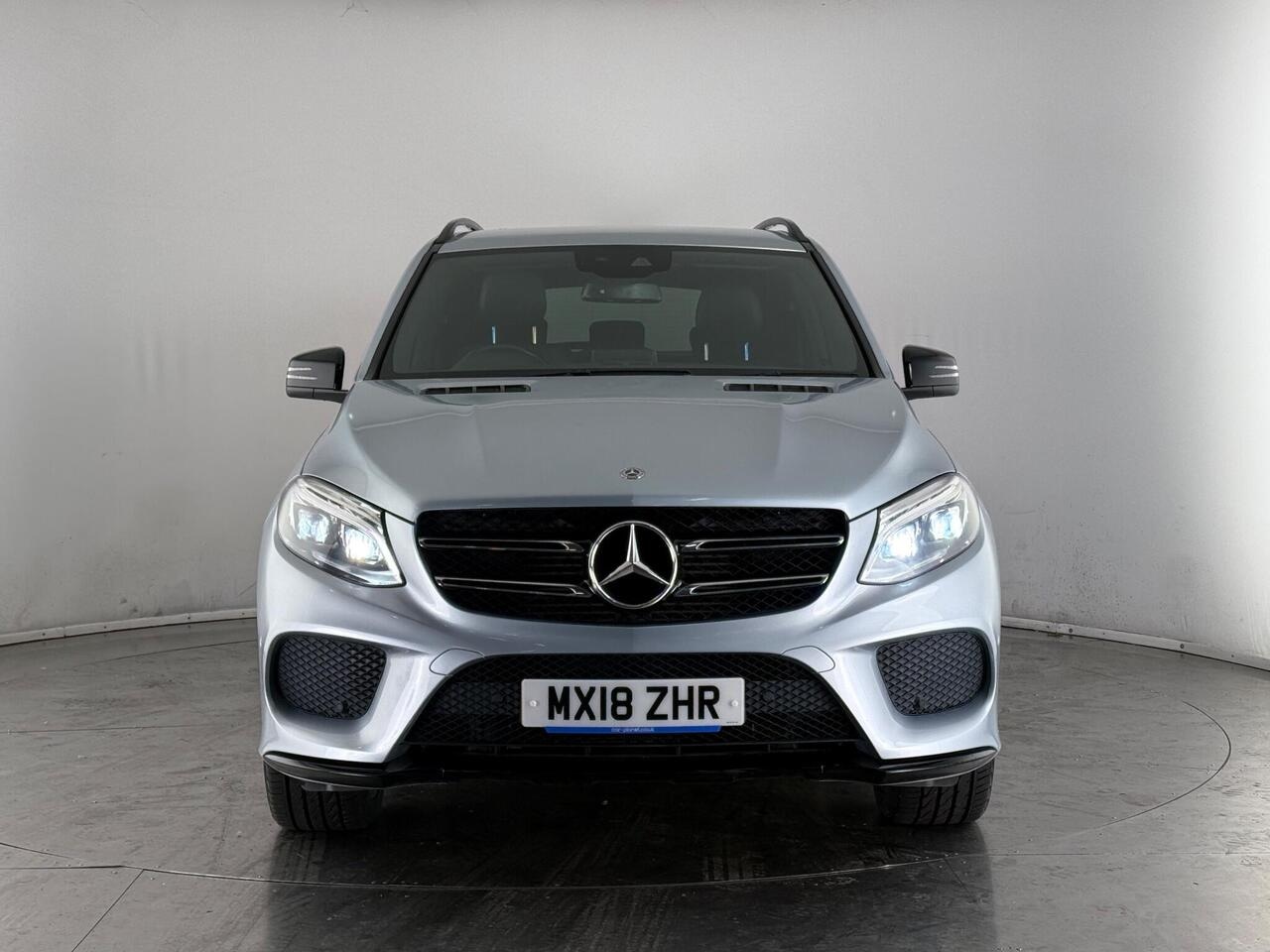 Mercedes-Benz GLE thumbnail Front