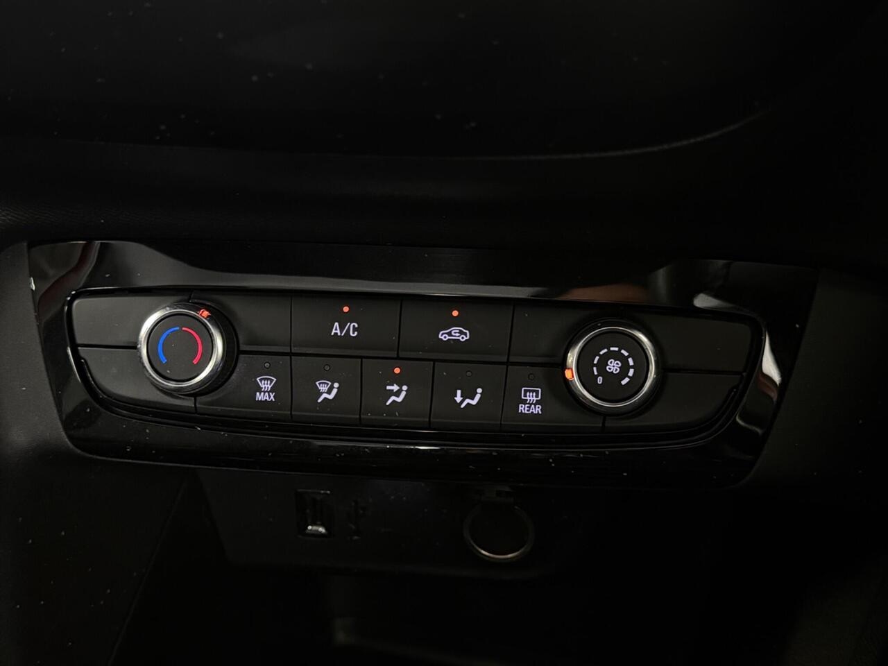 Vauxhall Corsa thumbnail Misc Controls