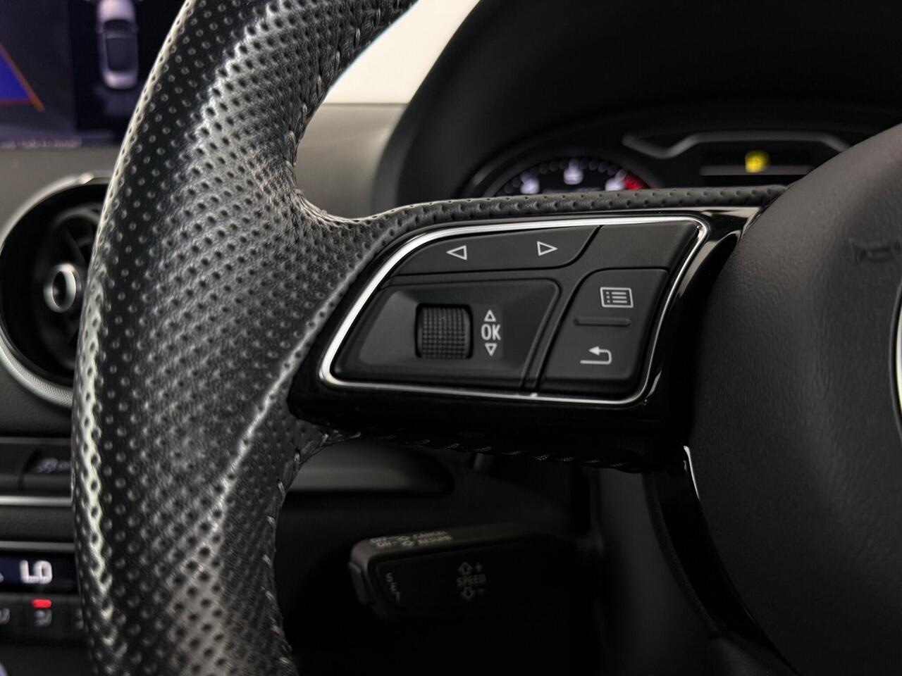 Audi A3 Cabriolet thumbnail Misc Controls
