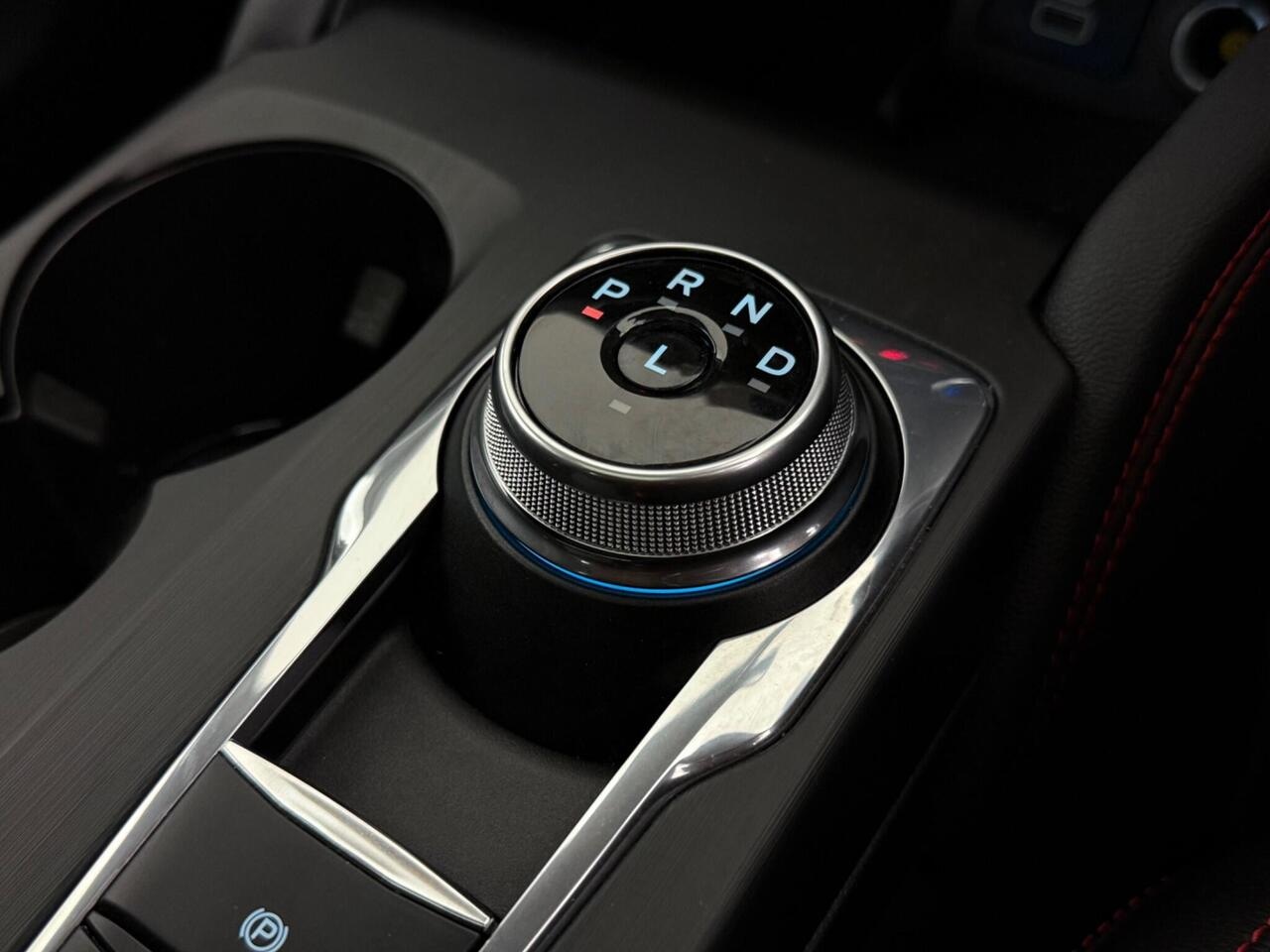 Ford Kuga thumbnail Misc Controls