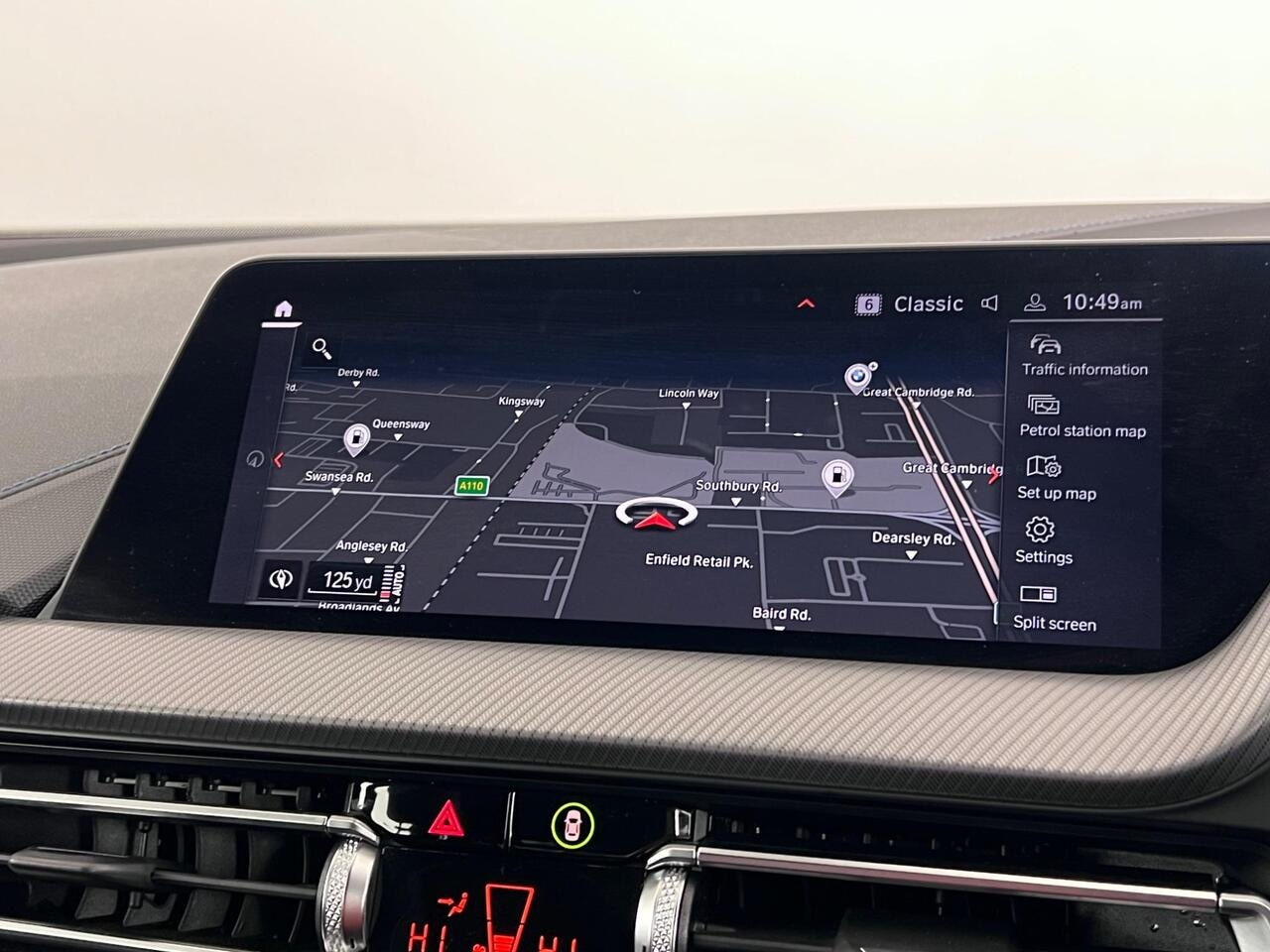 BMW 2 Series Gran Coupe thumbnail Infotainment System