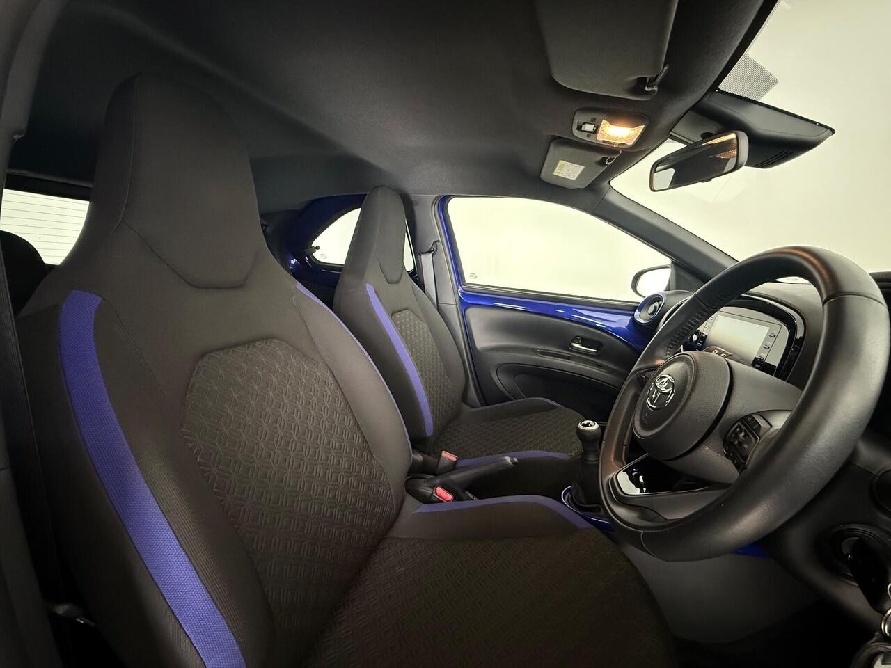 Toyota Aygo X thumbnail Seat Driver