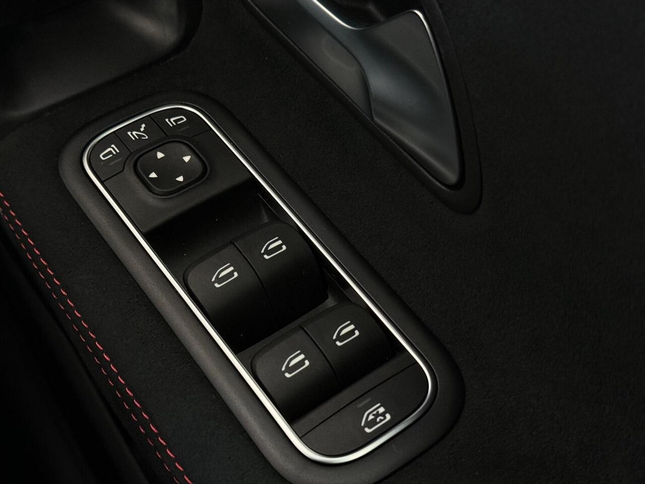 Mercedes-Benz A Class thumbnail Misc Controls